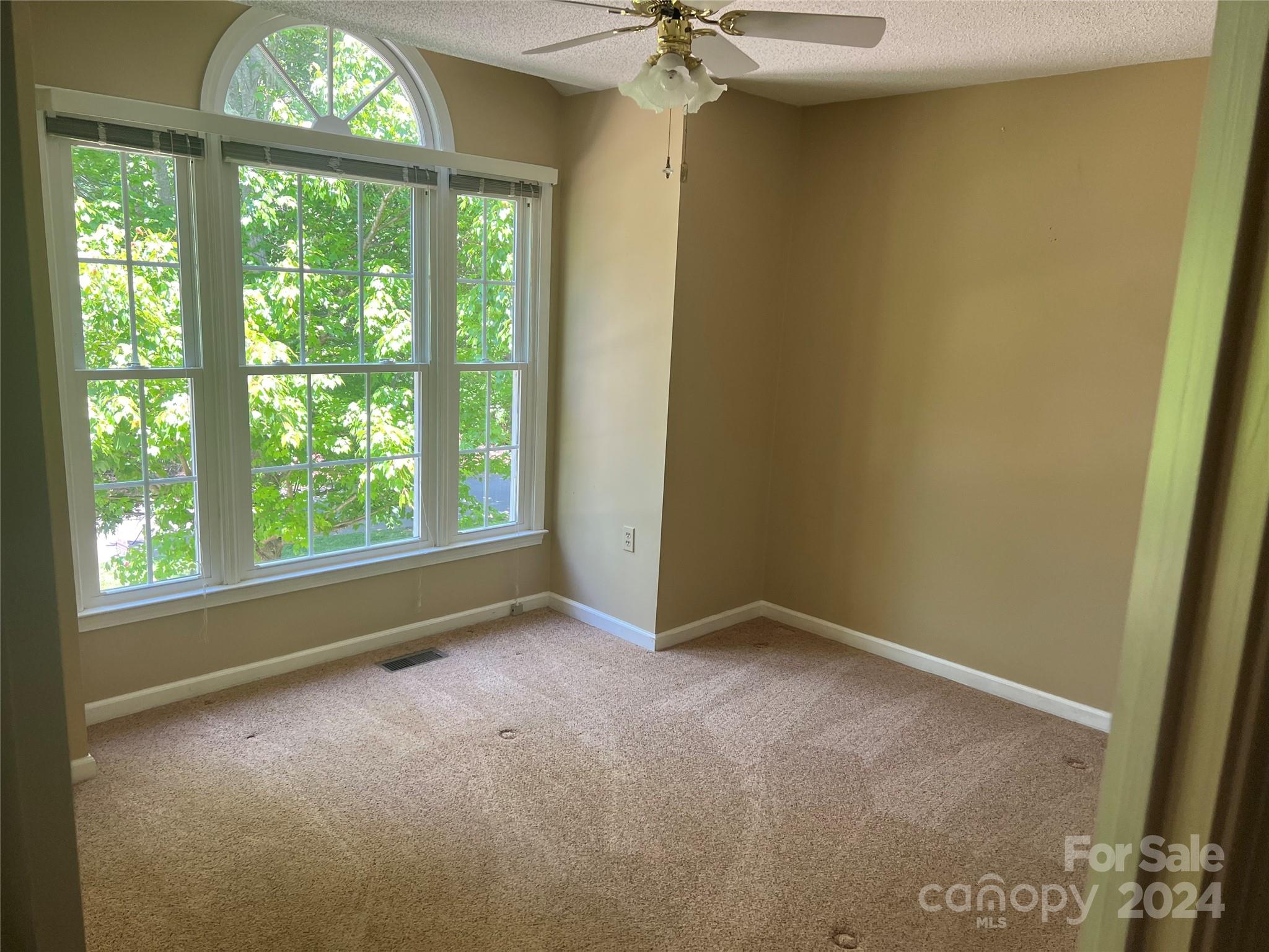 Plaza Ridge - Residential