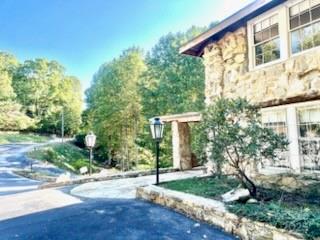 2550 Hebron Road