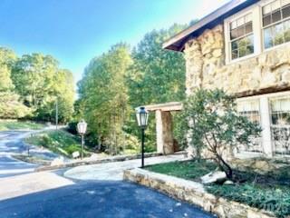 2550 Hebron Road