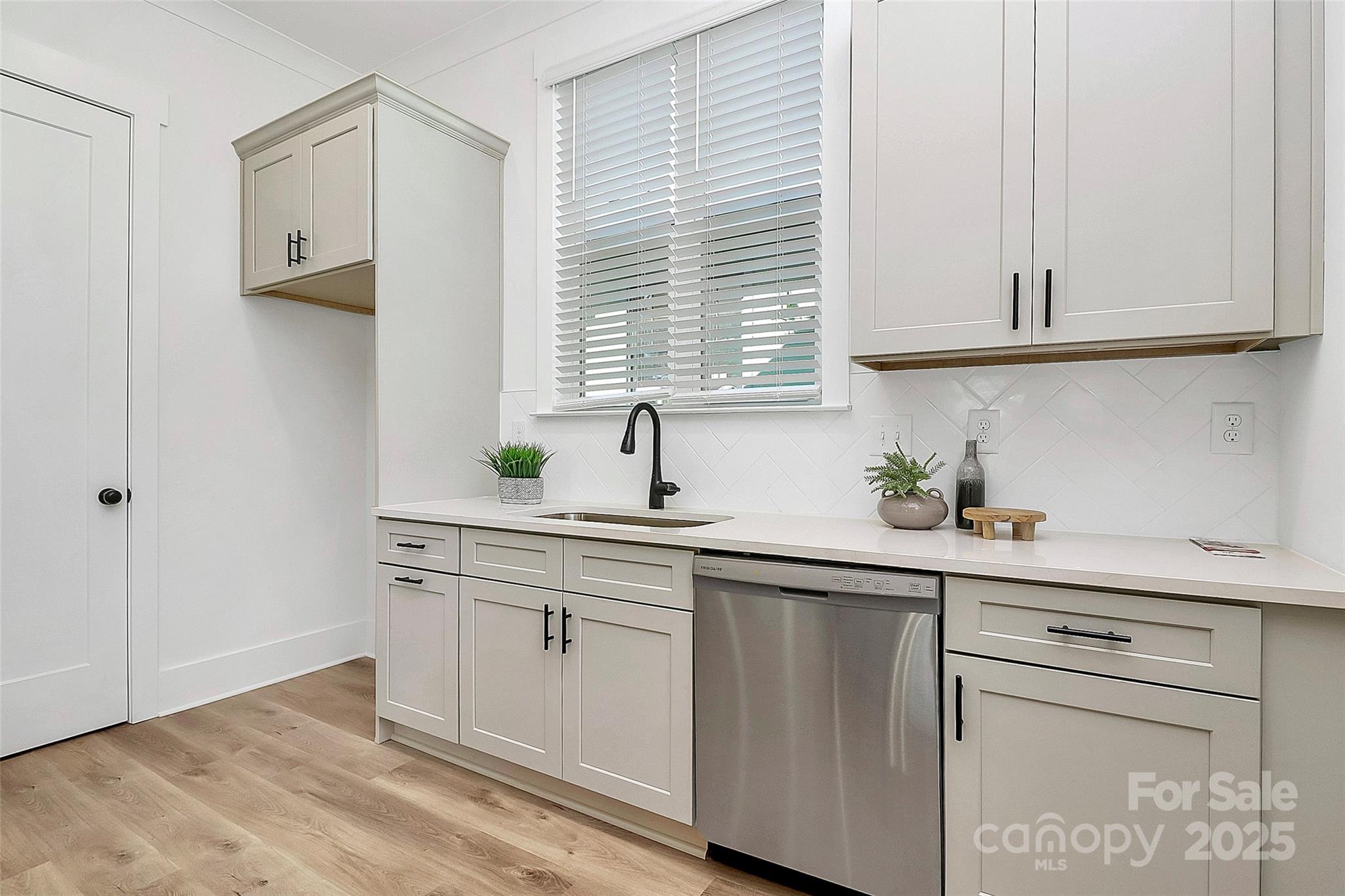 Enderly Park - Residential