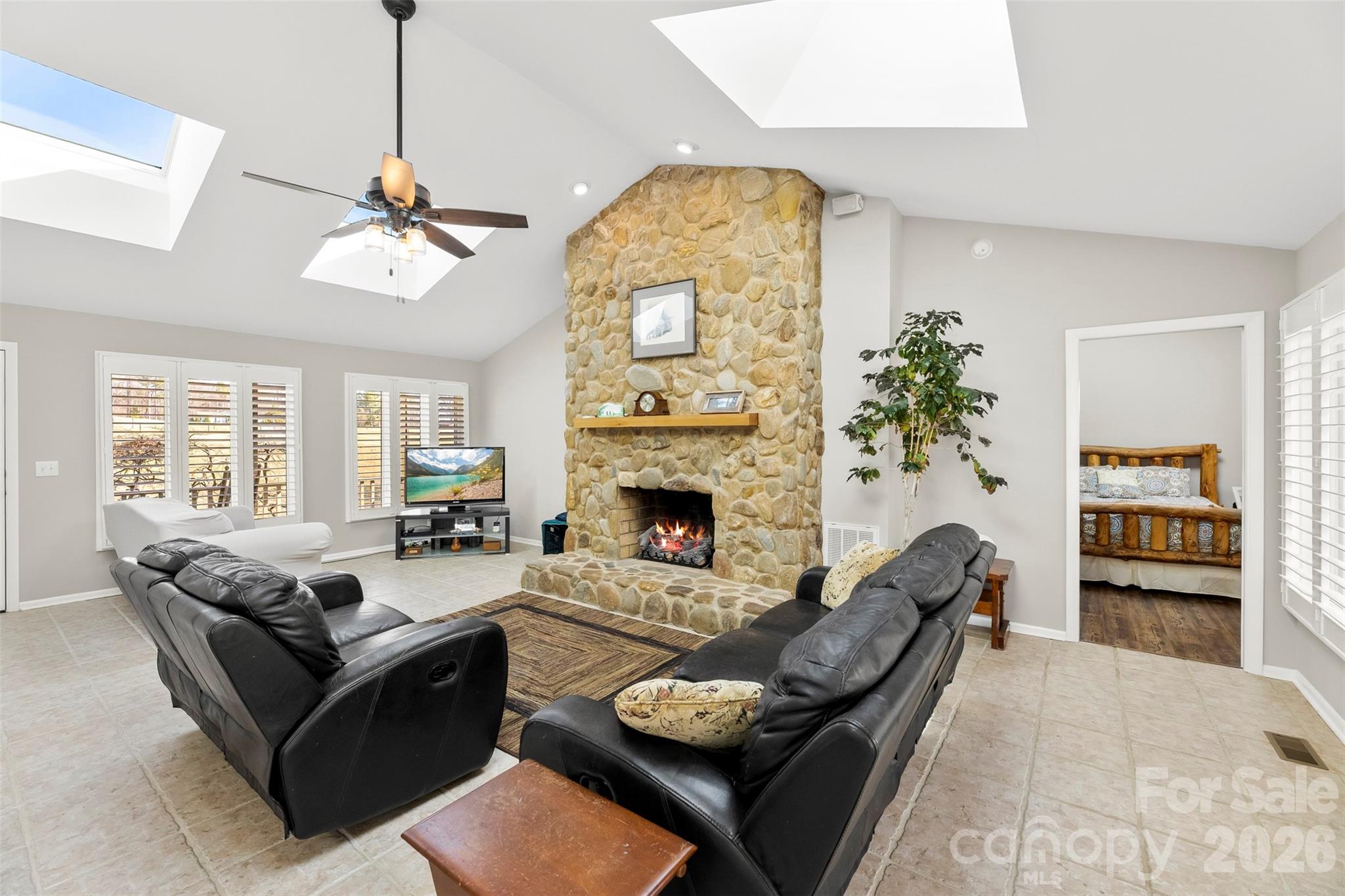 4242 John Ritchie Road