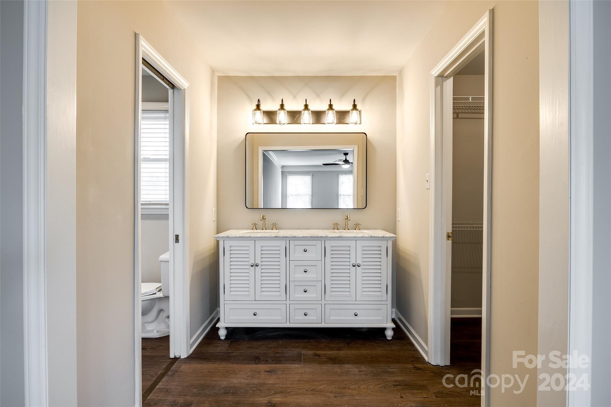 Swan Meadows - Residential