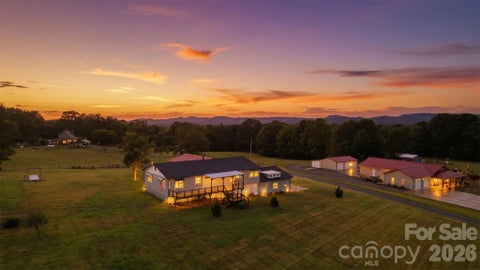 Photo of 1127 Black Oak Ridge Road, Taylorsville, NC 28681 (MLS # 4404691)