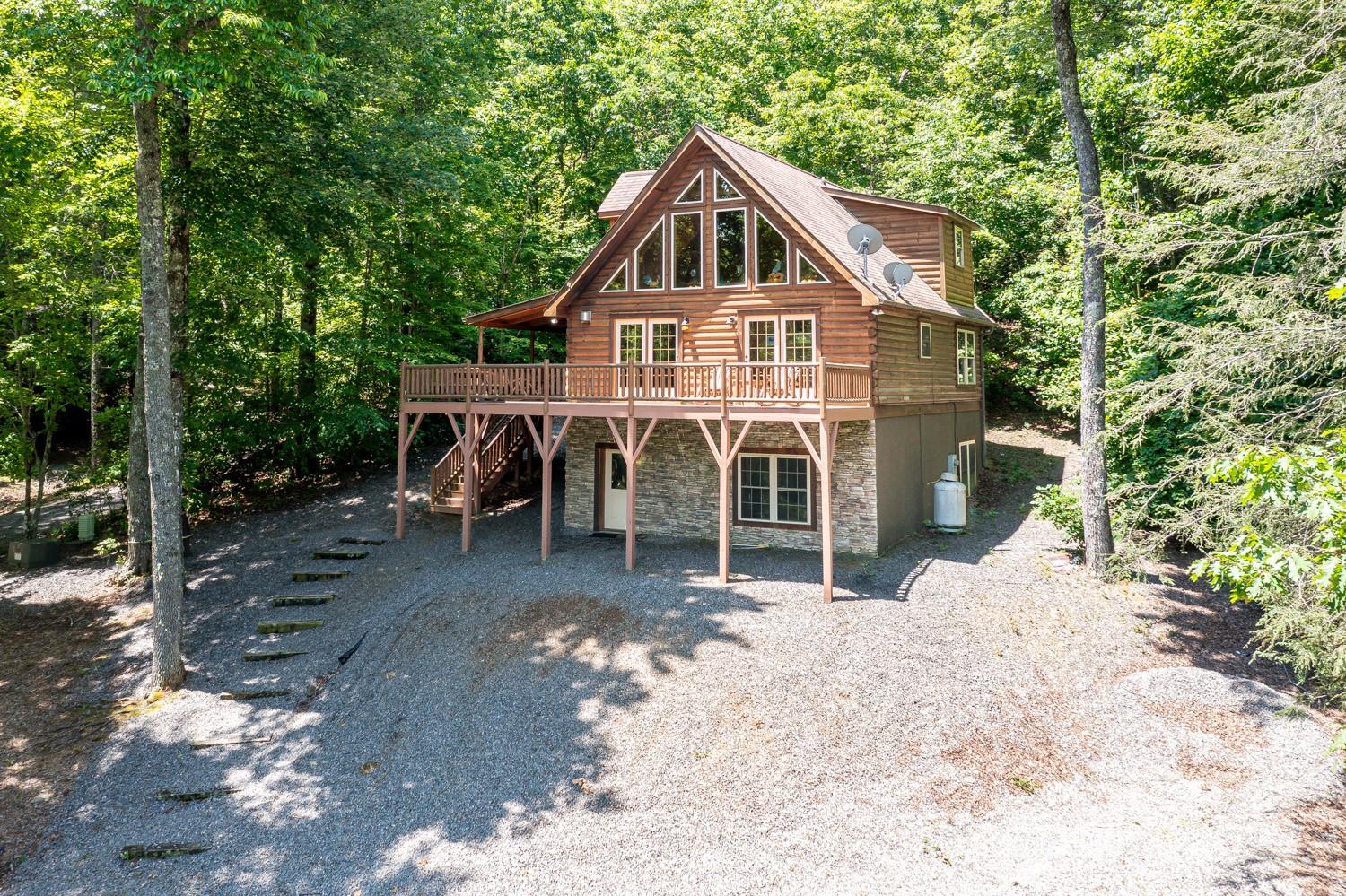 Toms Creek - Residential Income