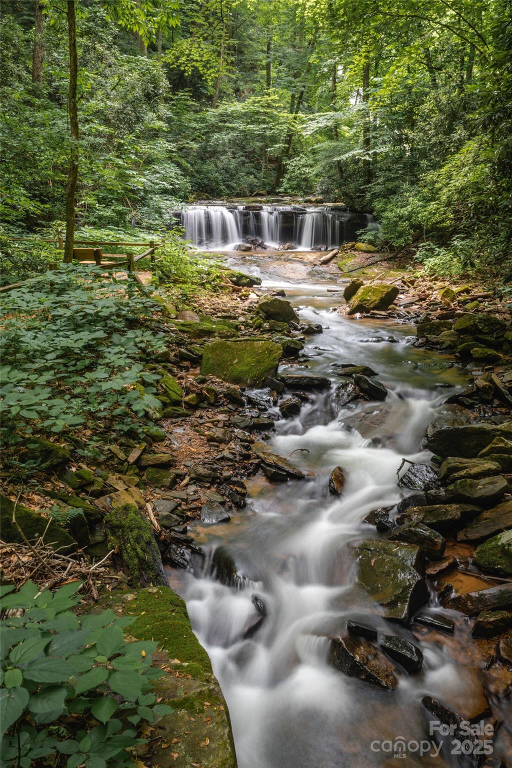 Toms Creek - Residential Income