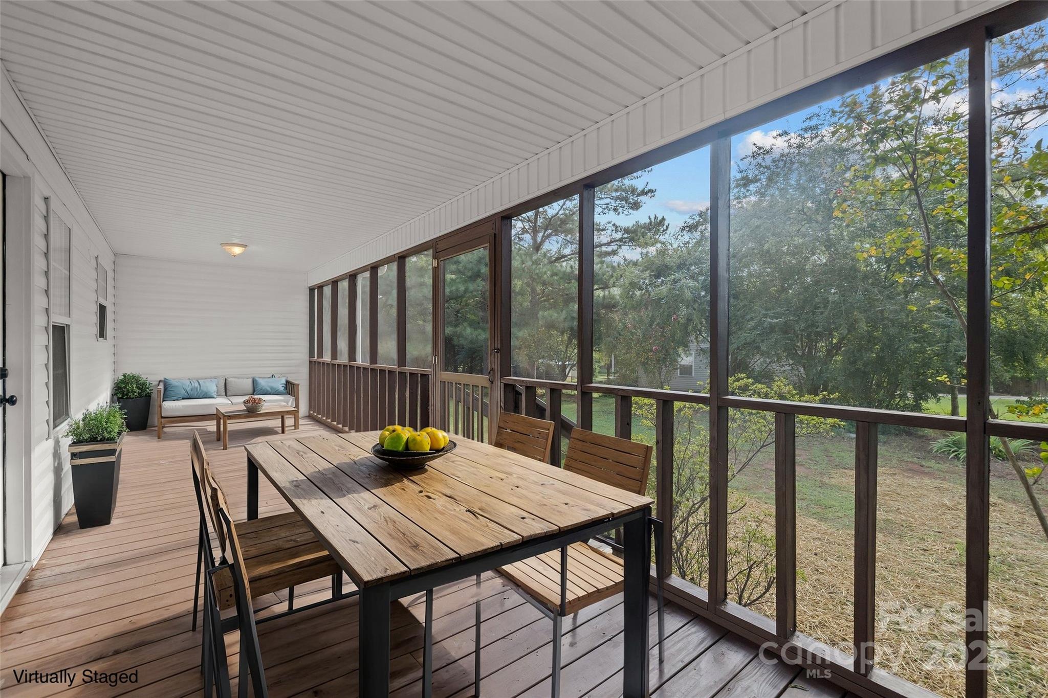 Henrys Orchard - Residential