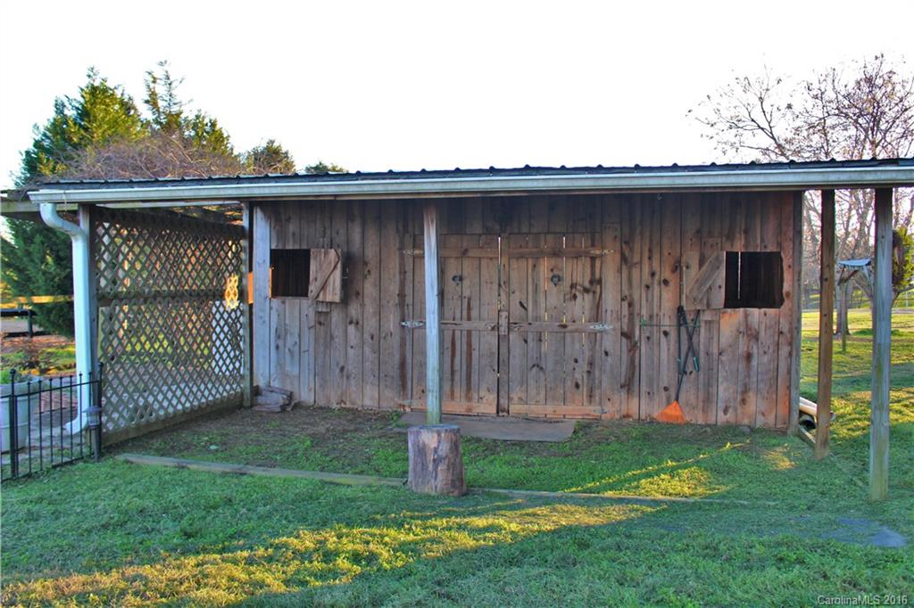 Meadowind - Residential