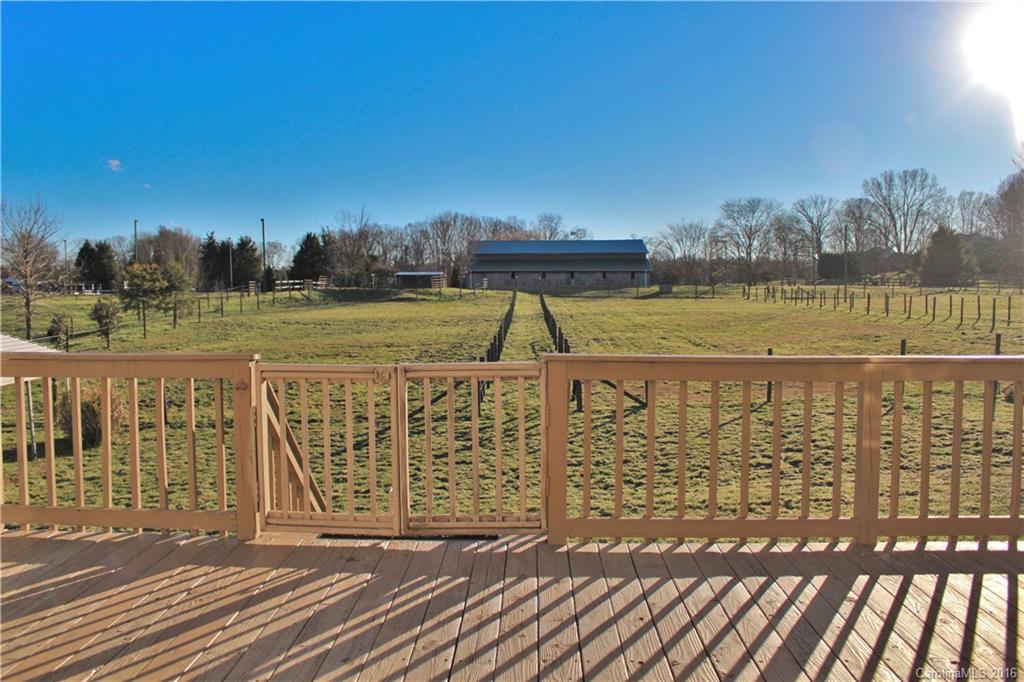 Meadowind - Residential