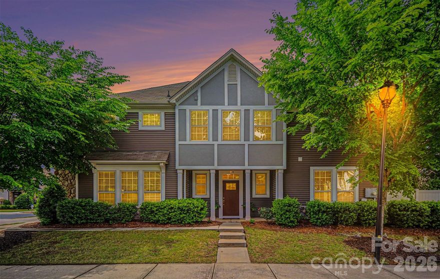 Beautiful end-unit townhome in a highly desirable Fort Mill location—just minutes to I-77, Charlotte, grocery stores, dining, and everyday services, this property offers the ideal blend of convenience, functionality, and low-maintenance living.
The main level features an open-concept layout with abundant natural light. The kitchen is appointed with white cabinetry, granite countertops, and a large center island, seamlessly connecting to the dining area and spacious living room with fireplace—perfect for both daily living and entertaining.
Upstairs, you’ll find three bedrooms plus a versatile loft, ideal for a home office, media space, or flex area. The primary suite includes a generous walk-in closet, while the two secondary bedrooms share a full hall bathroom.
Additional highlights include an oversized 2-car garage and the privacy of an end-unit location.
The community offers desirable amenities including an outdoor pool with cabana, playground, green space, and sidewalks.
Amazing value blending a great floor plan, convenience, access and low-maintenance in a prime Fort Mill setting.