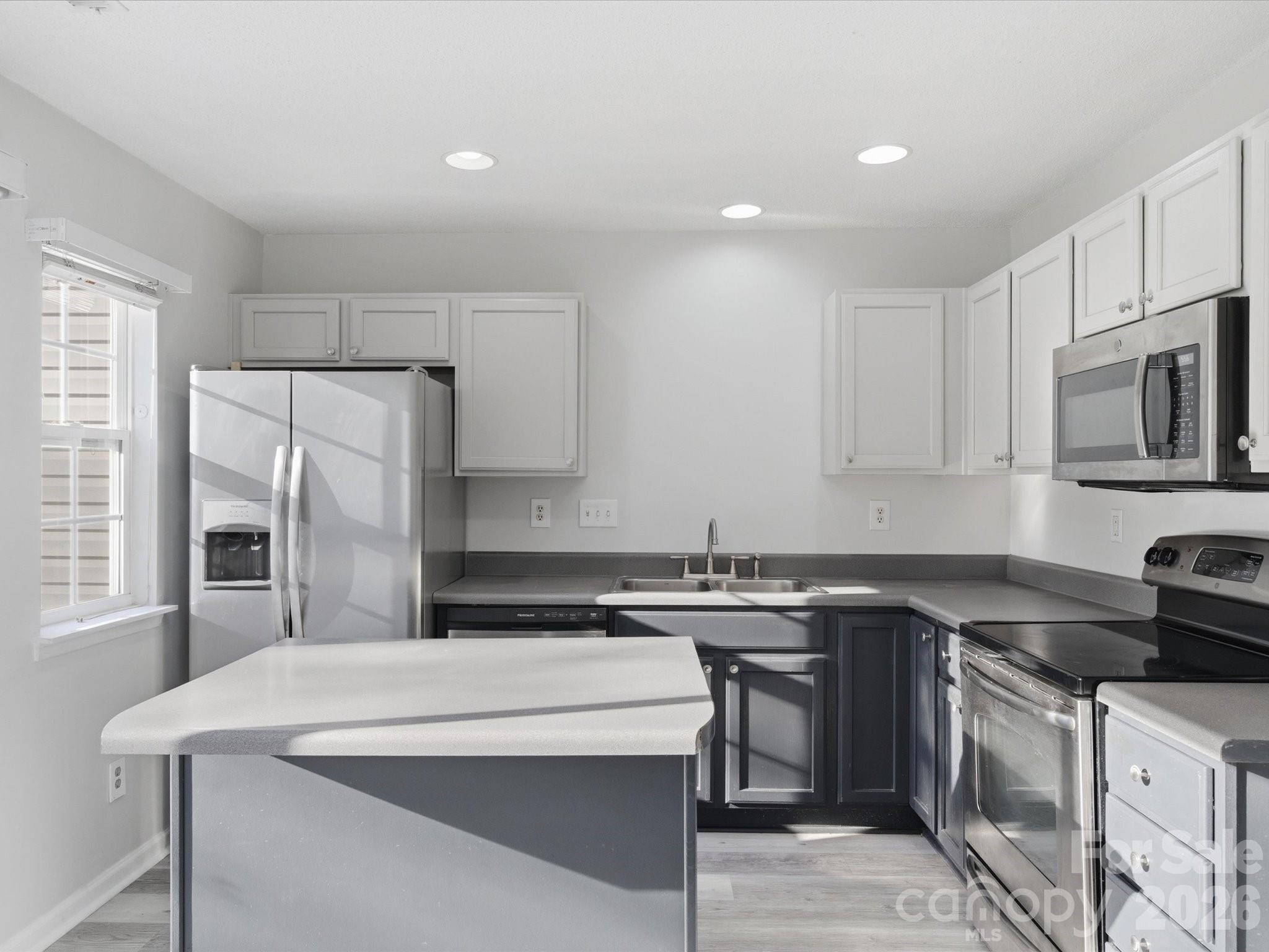 Rozzelles Landing - Residential