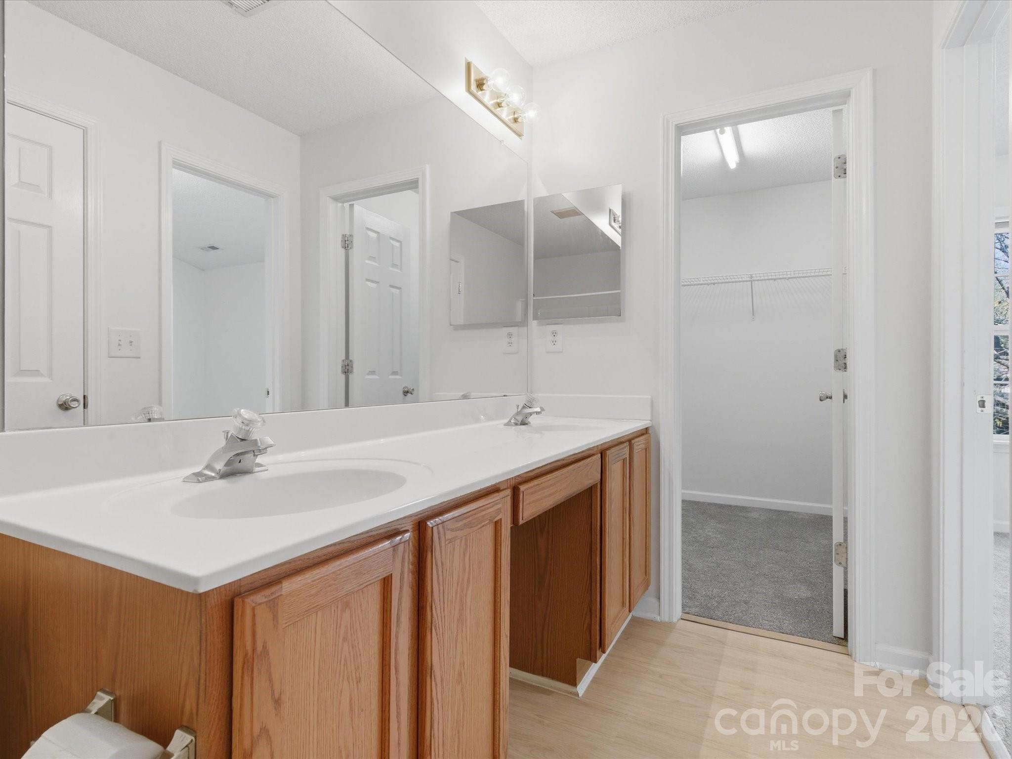 Rozzelles Landing - Residential