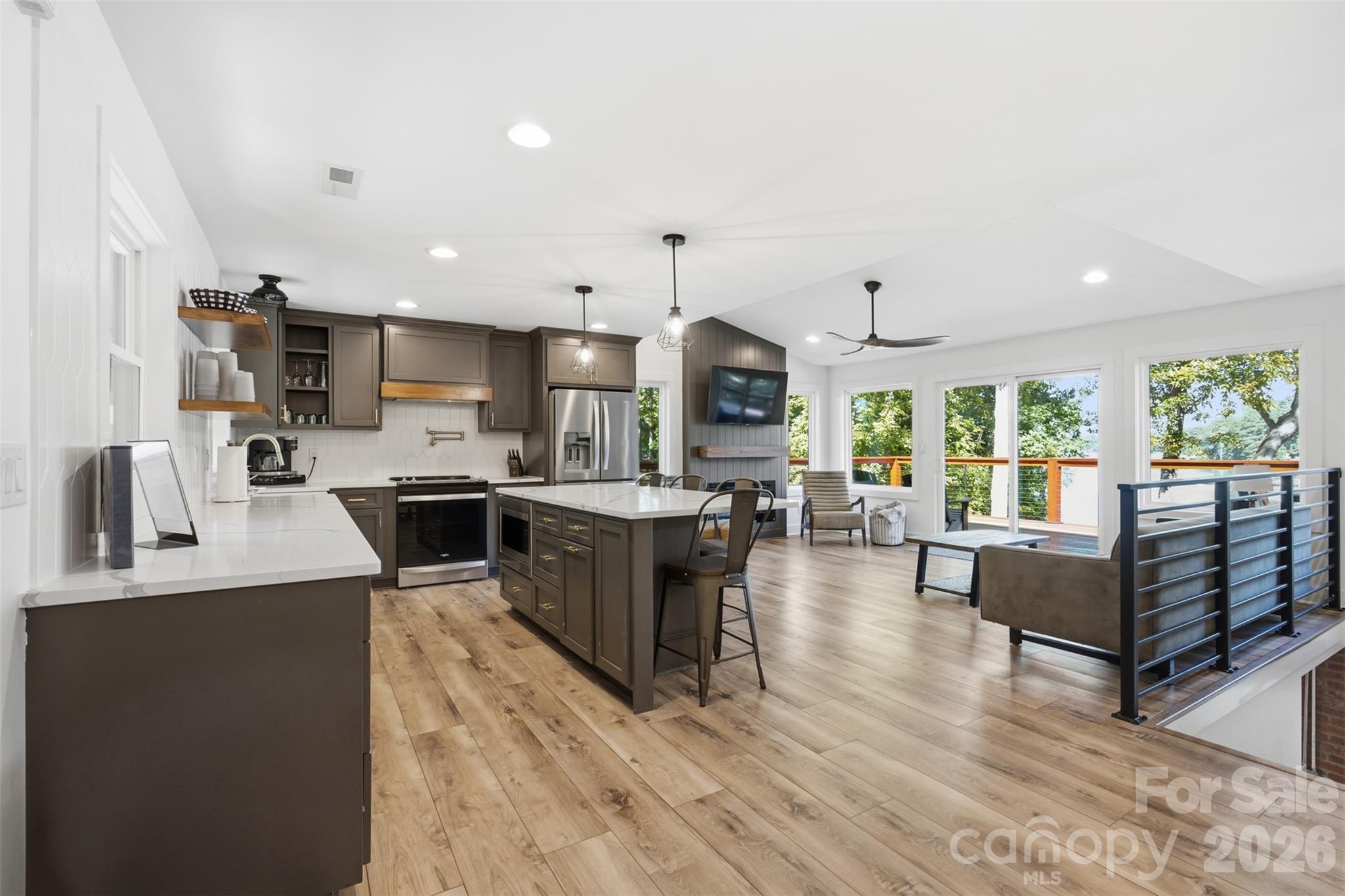 128 Wickford Lane