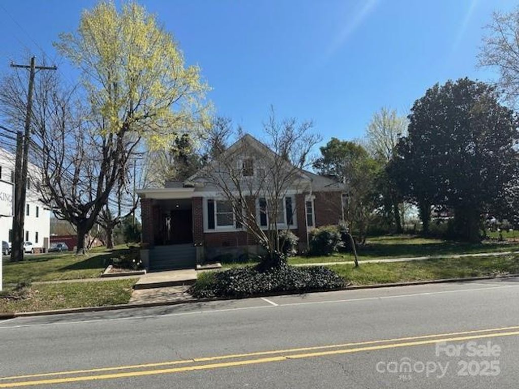 listing image 0