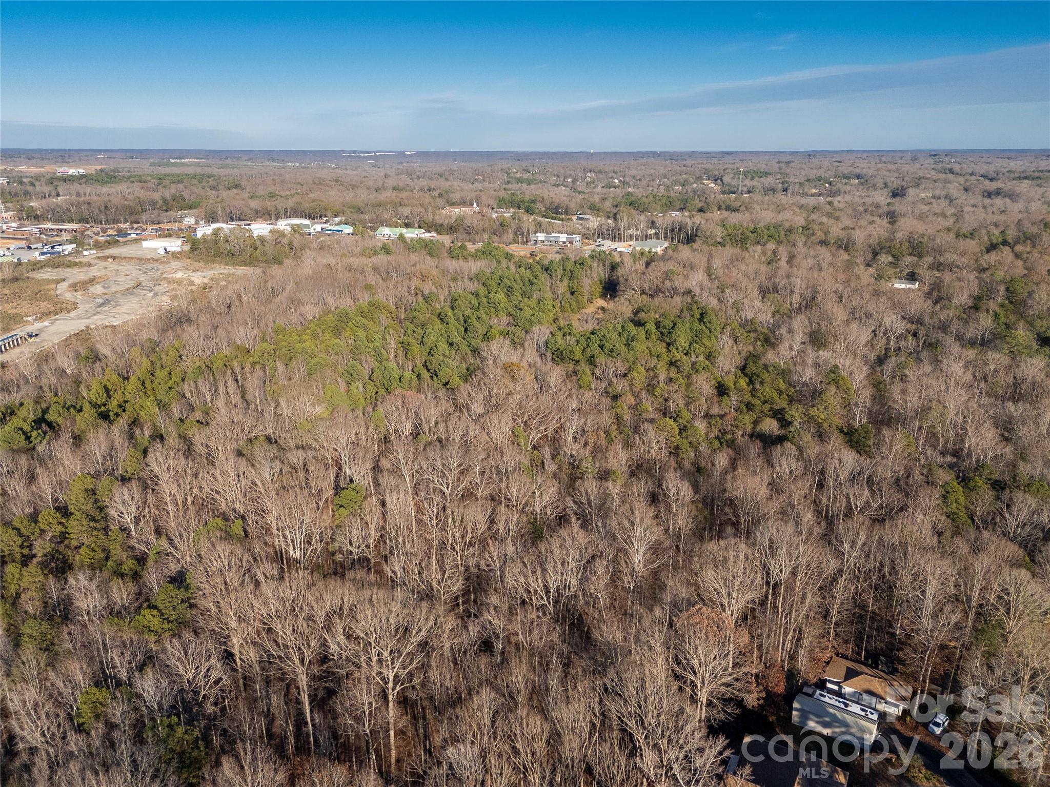 9457 Charlotte Highway