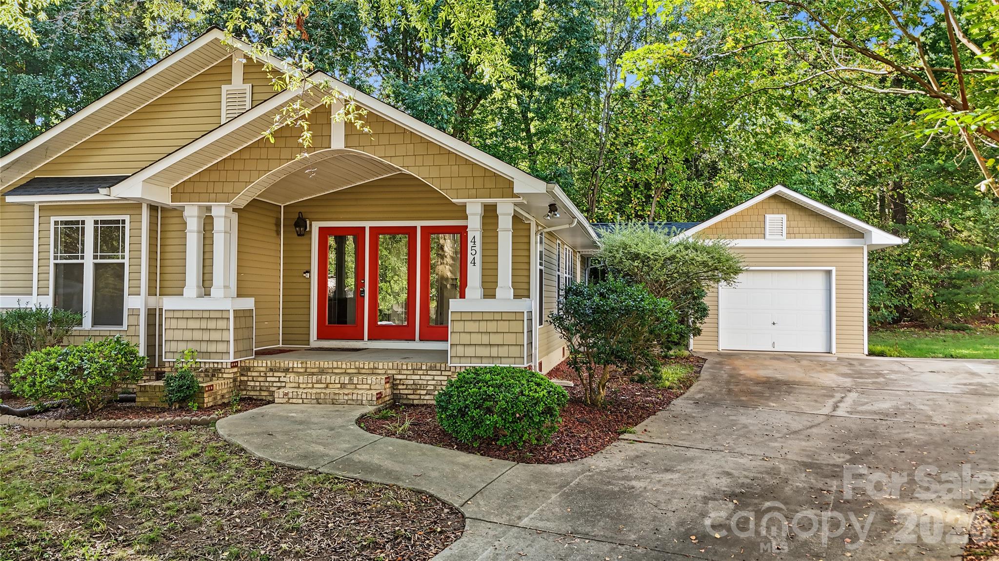 454 Mables Court