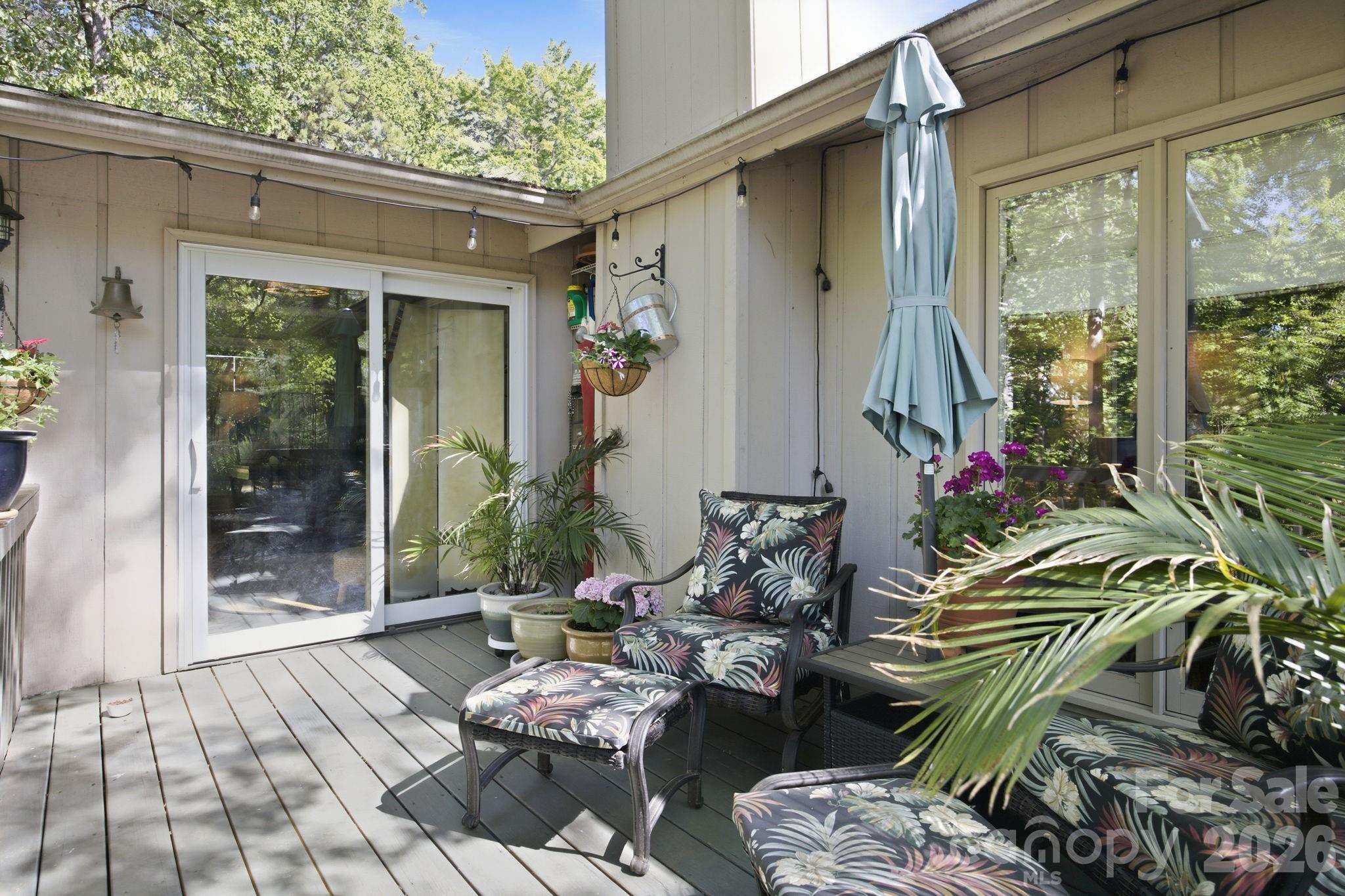 Diamond Ridge Condominiums - Residential