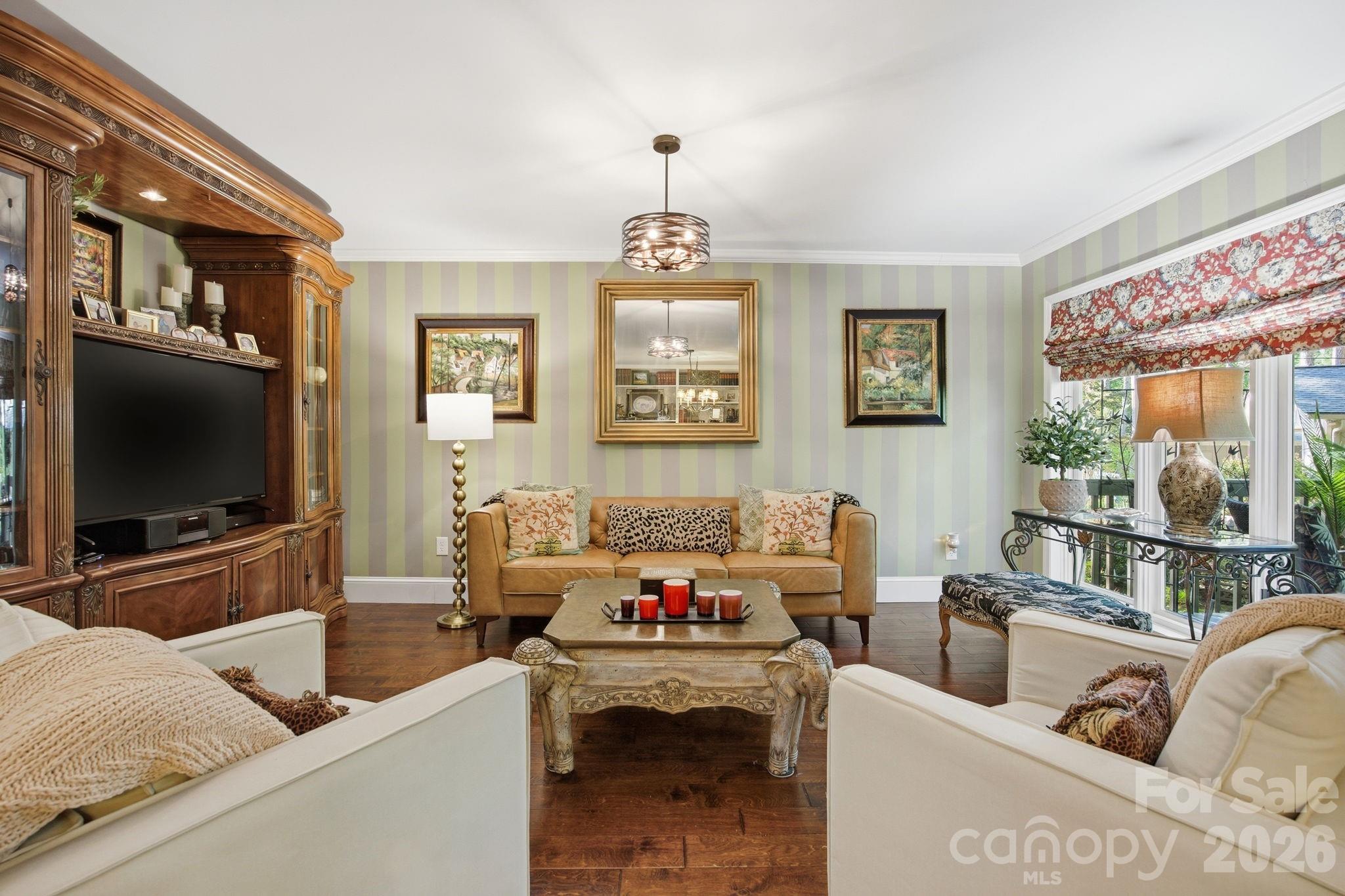 Diamond Ridge Condominiums - Residential