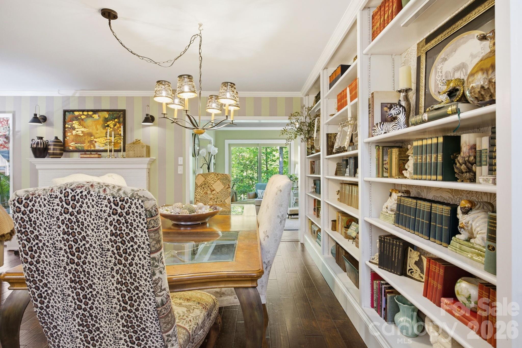 Diamond Ridge Condominiums - Residential