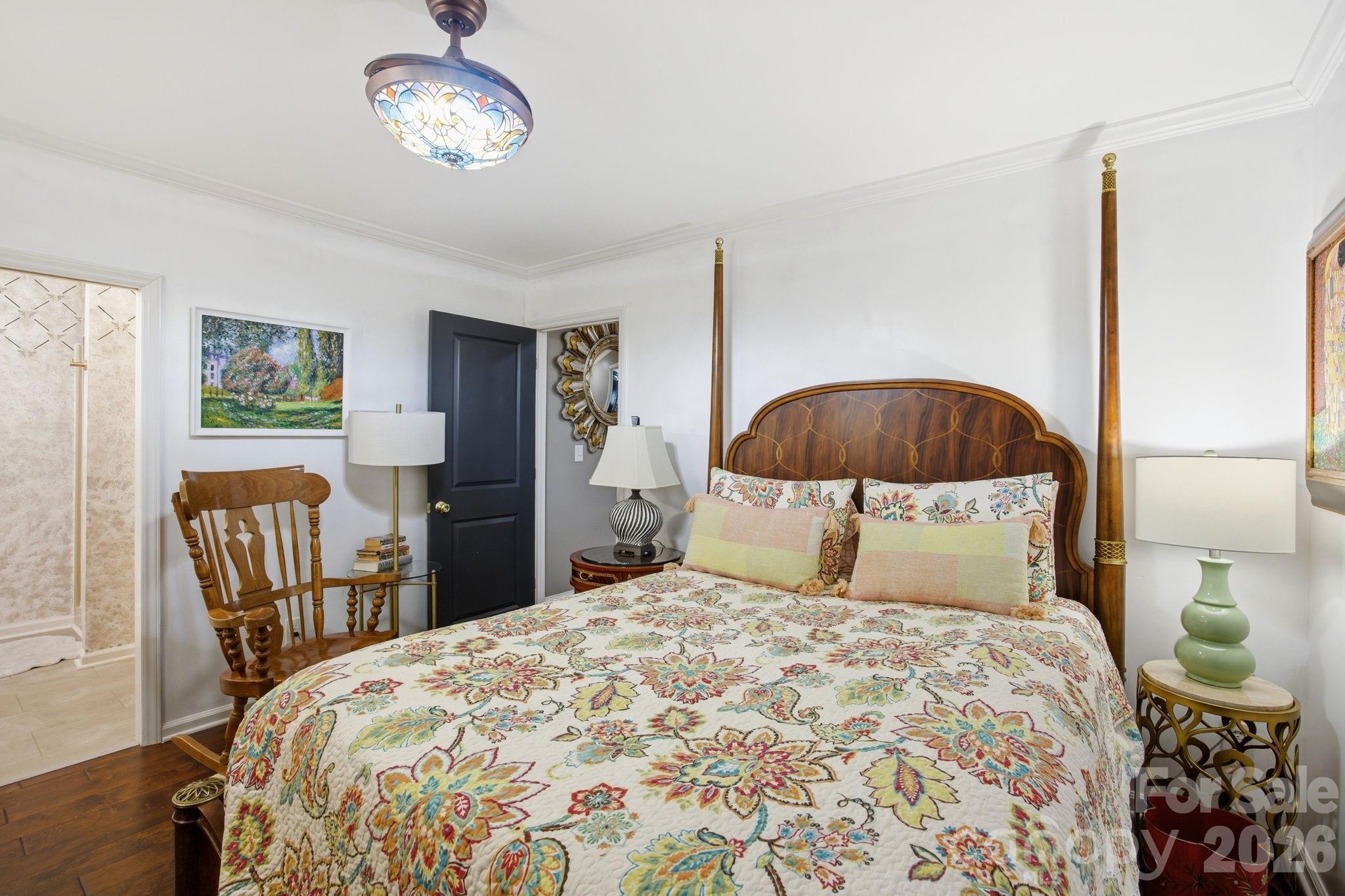 Diamond Ridge Condominiums - Residential