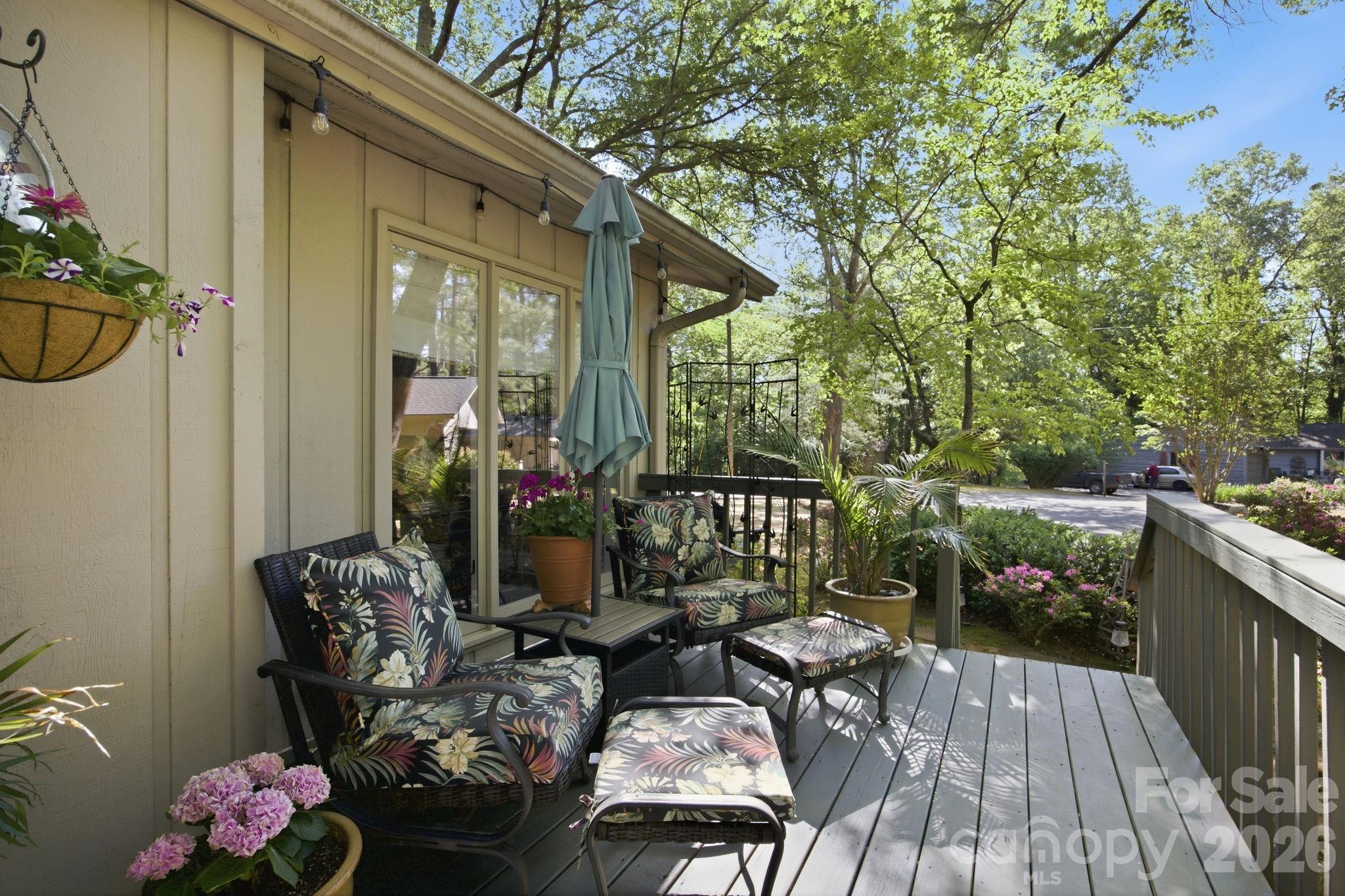 Diamond Ridge Condominiums - Residential