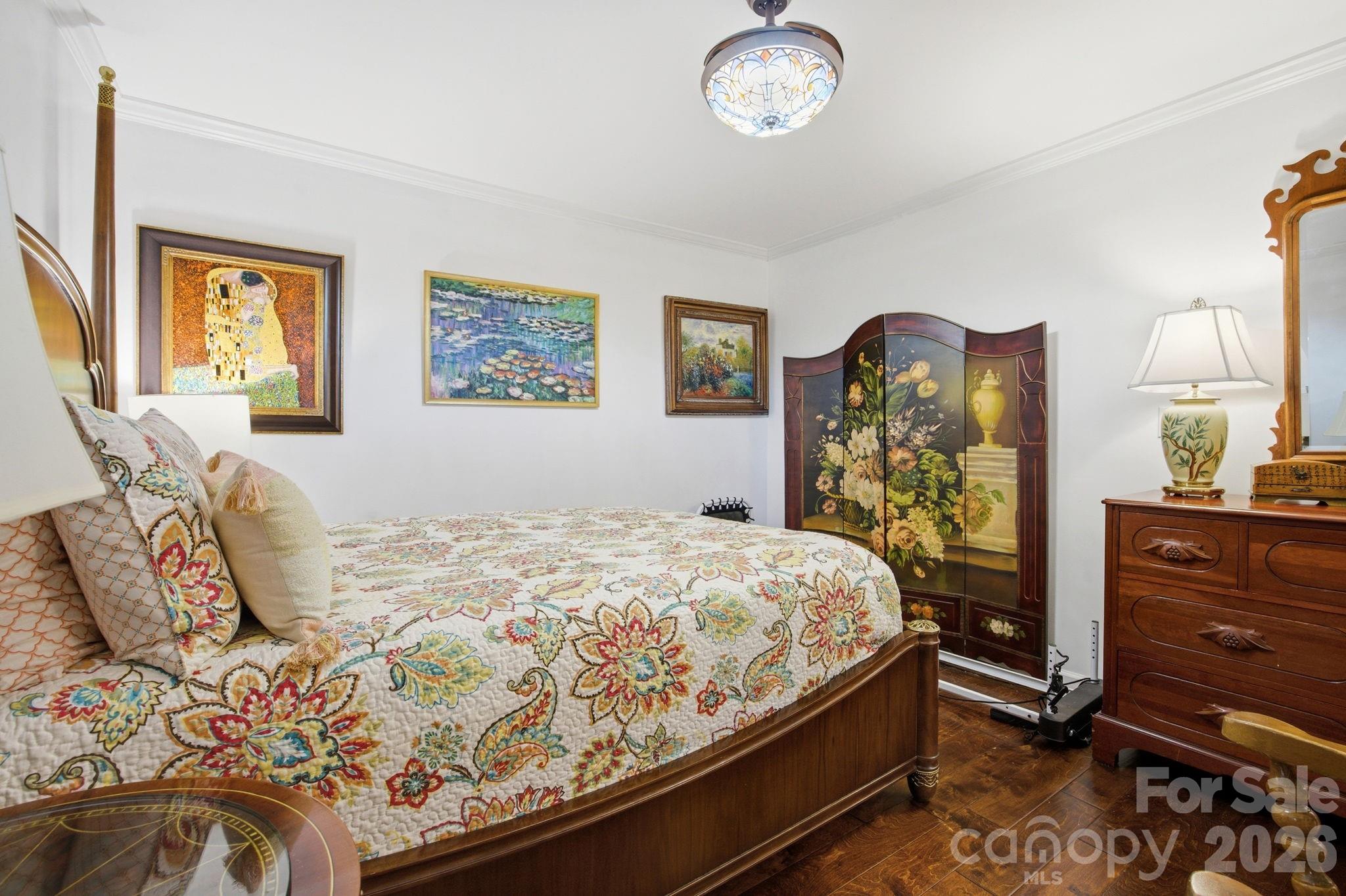 Diamond Ridge Condominiums - Residential