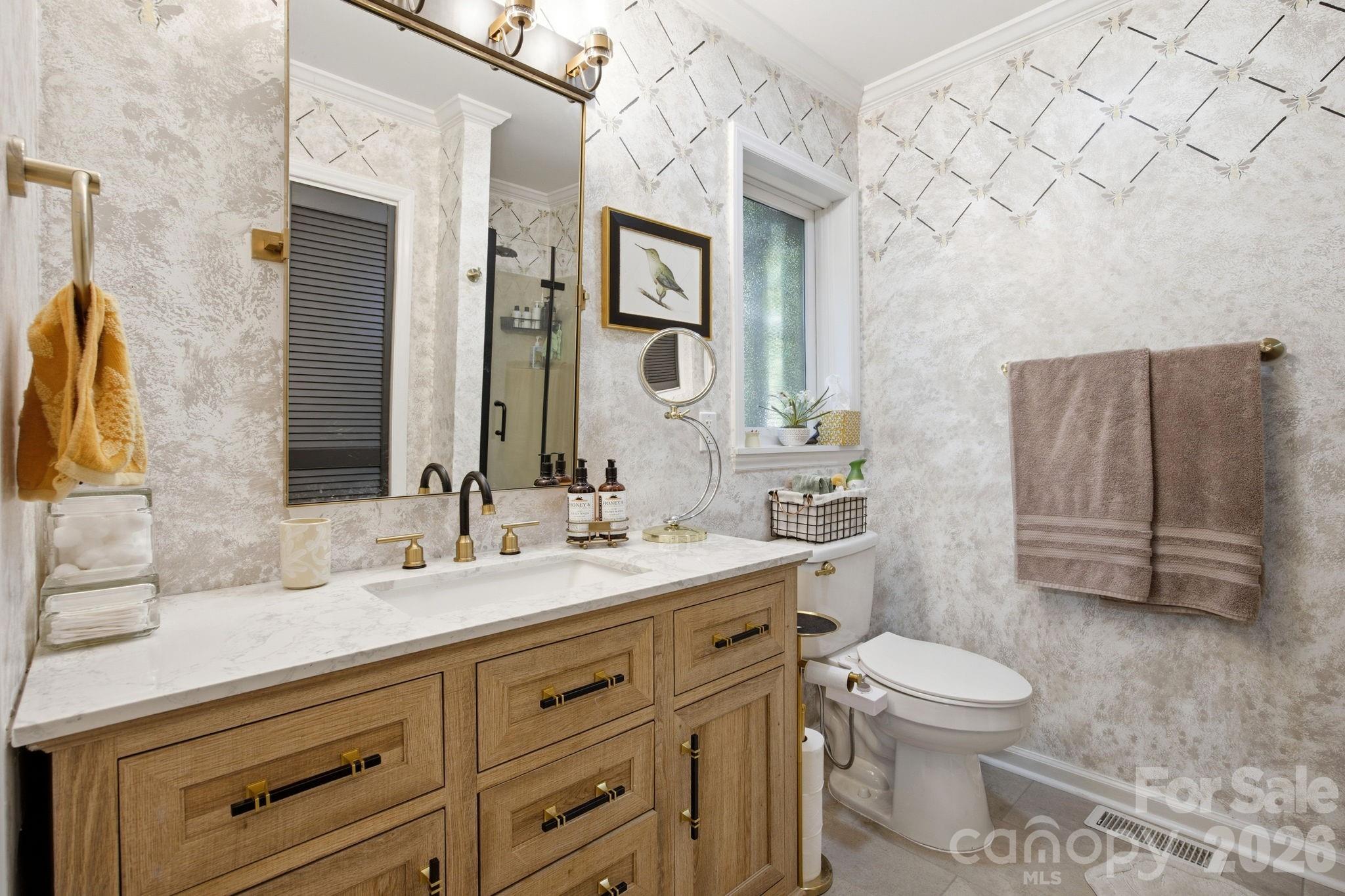 Diamond Ridge Condominiums - Residential