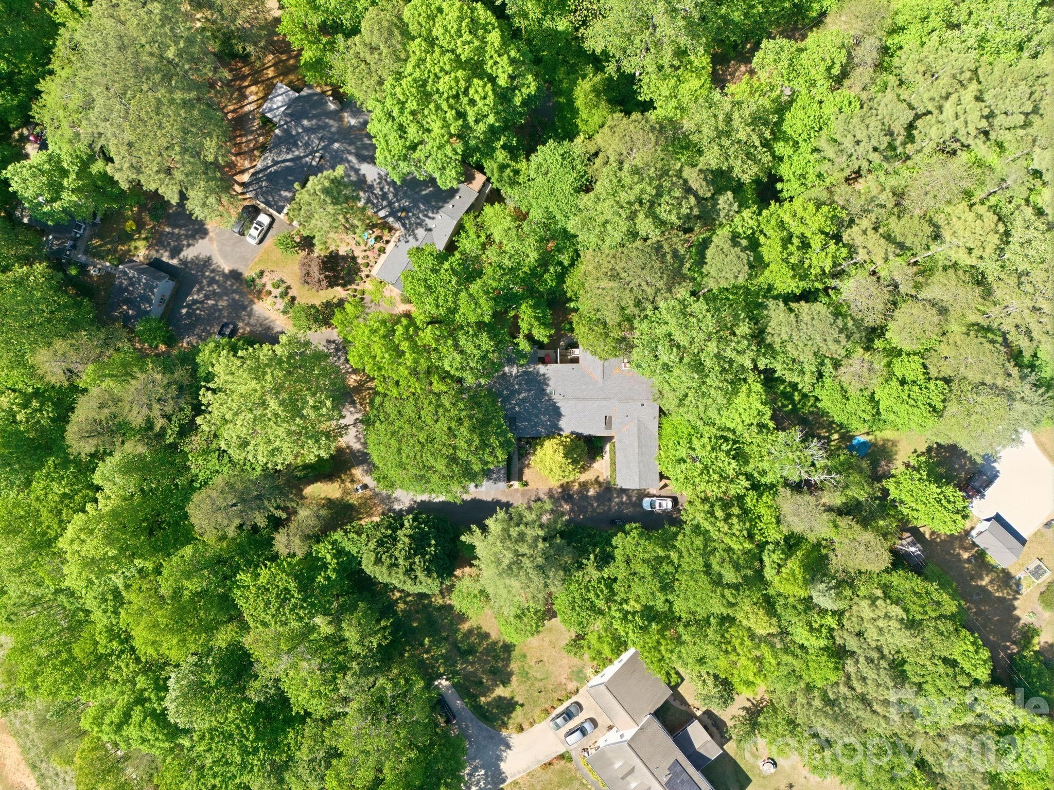 Diamond Ridge Condominiums - Residential