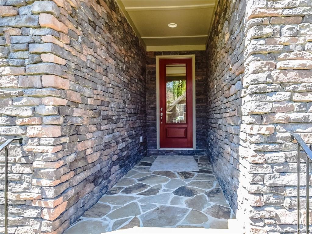 Treetops At Cowans Ford - Residential