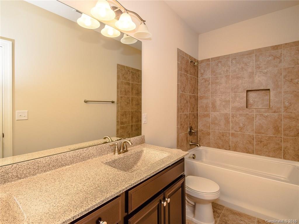 Treetops At Cowans Ford - Residential