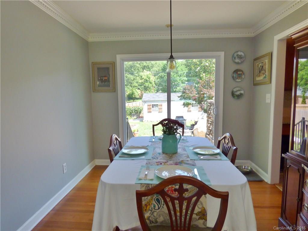 Laurelwood - Residential