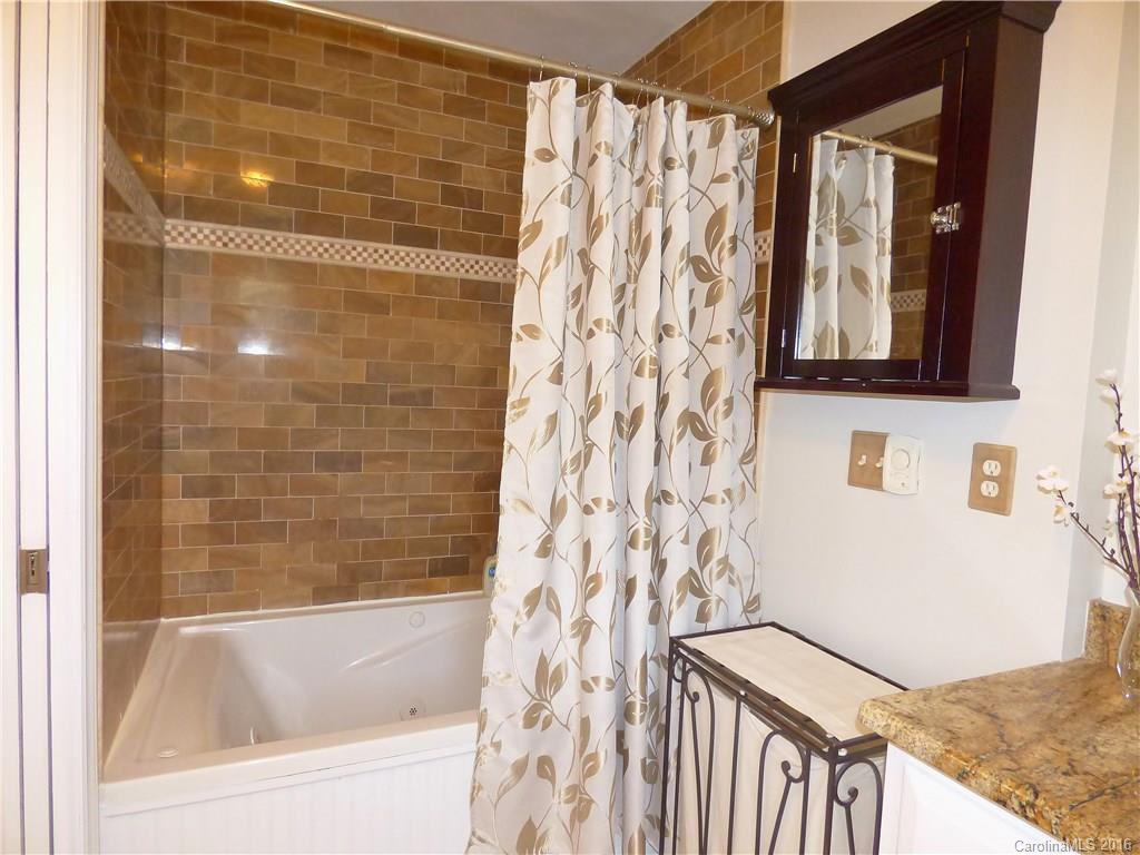 Laurelwood - Residential
