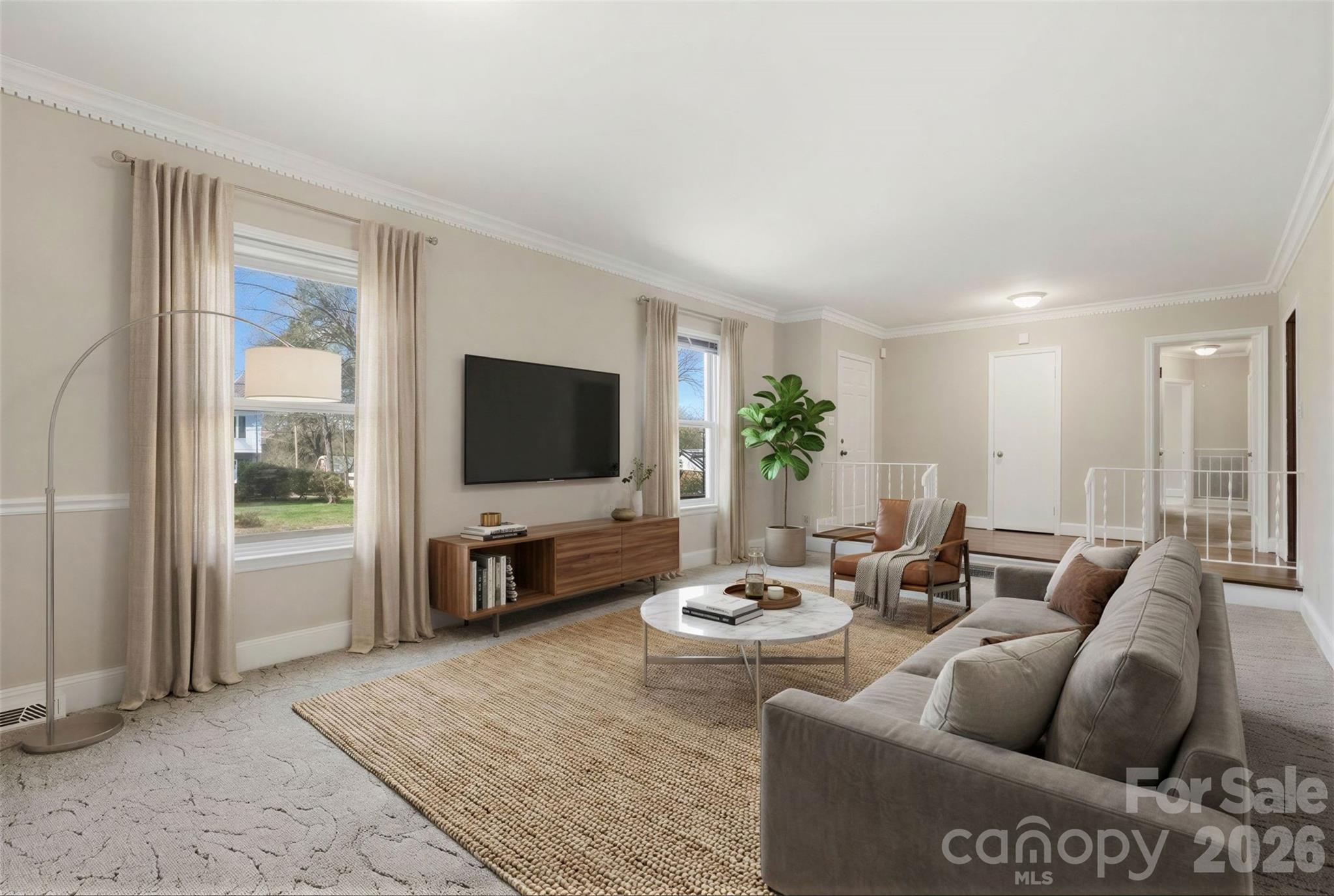 1280 Queensgate Street