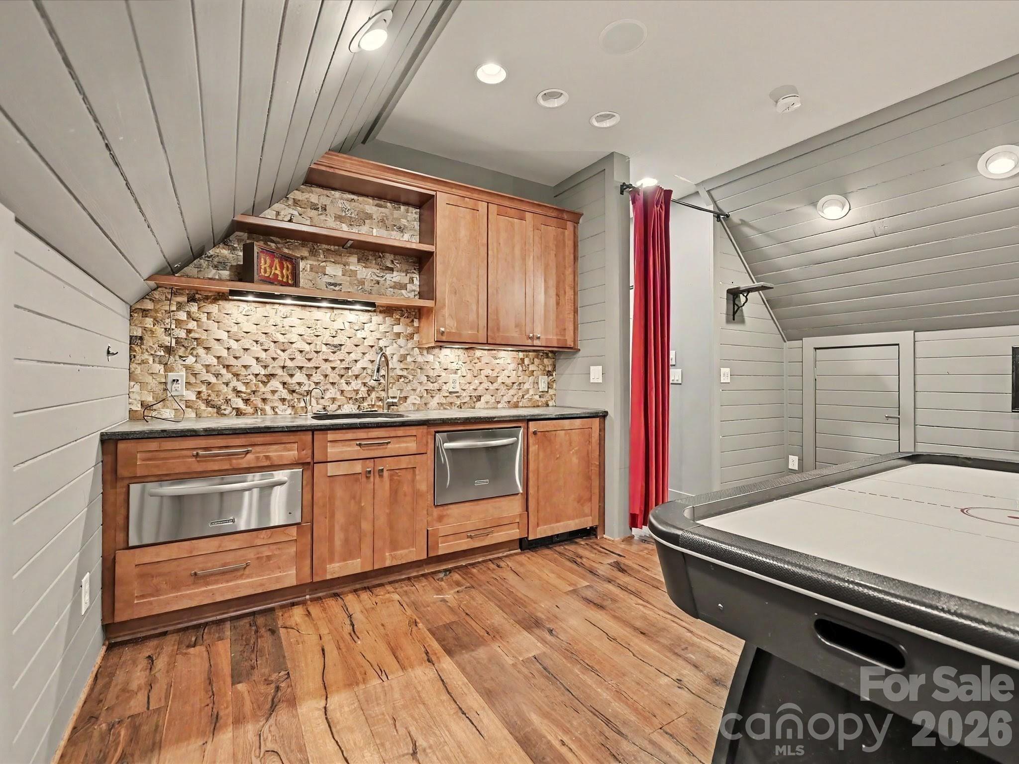 Walden Pond - Residential