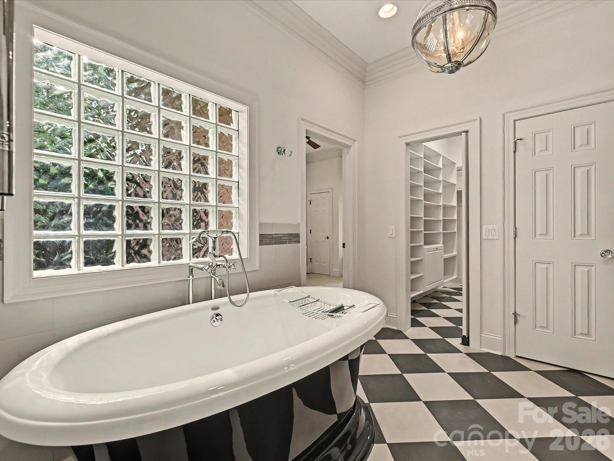 Walden Pond - Residential