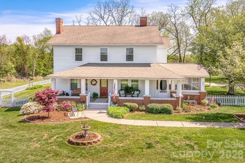 2022 Chatfield Road Shelby NC 28150