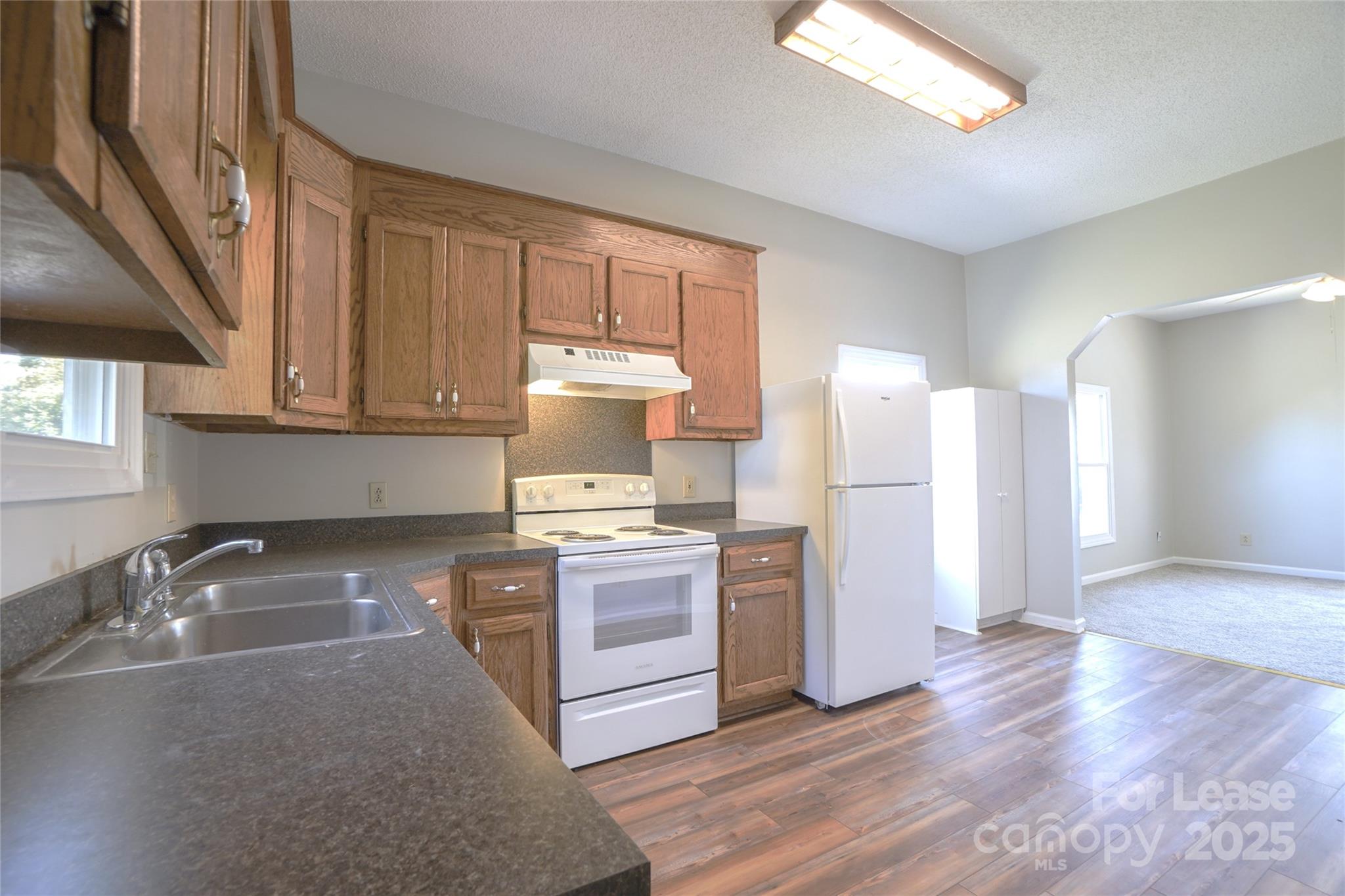 Chronicle Mills - Residential Lease