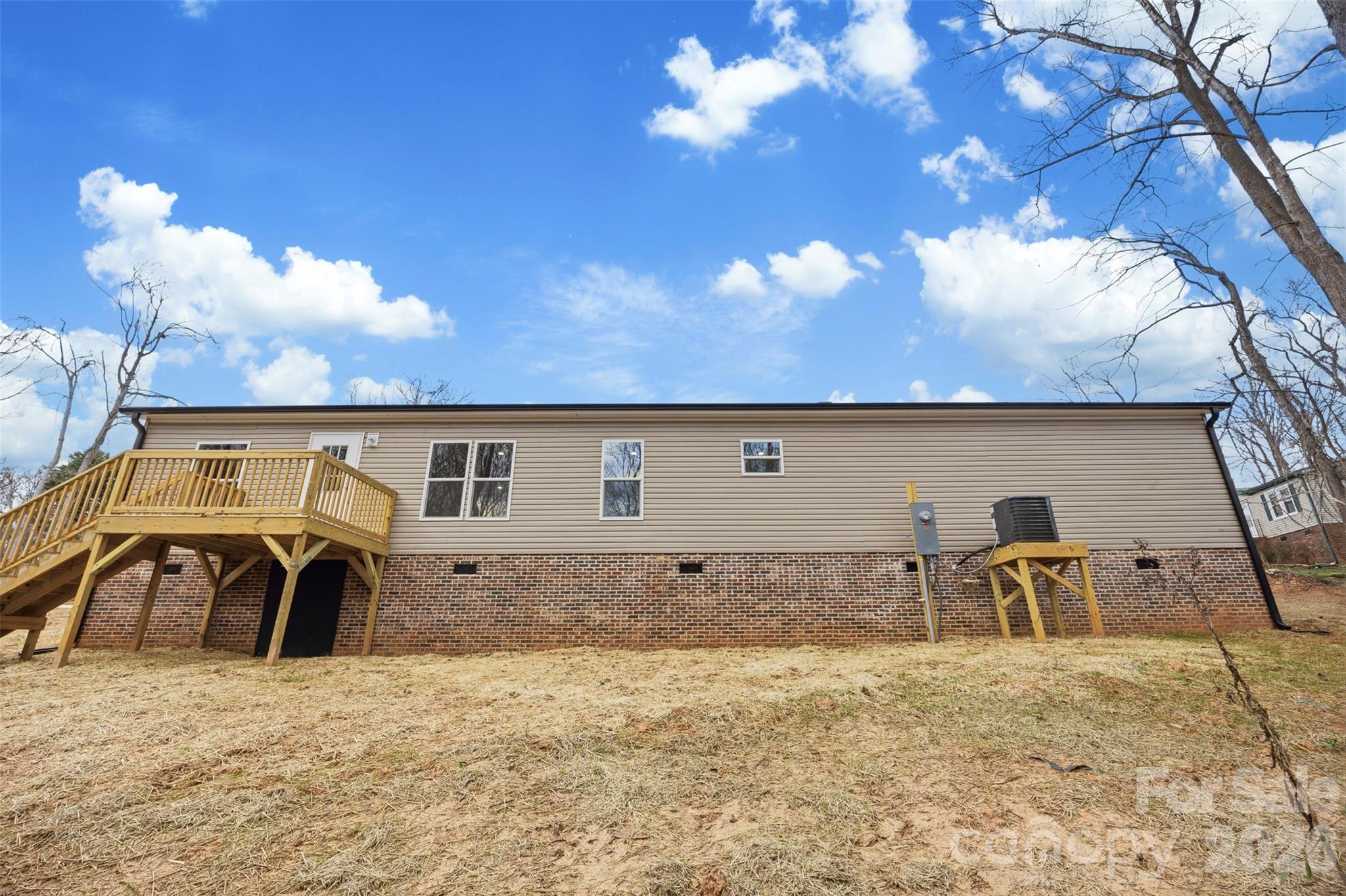 Windward Pointe - Residential