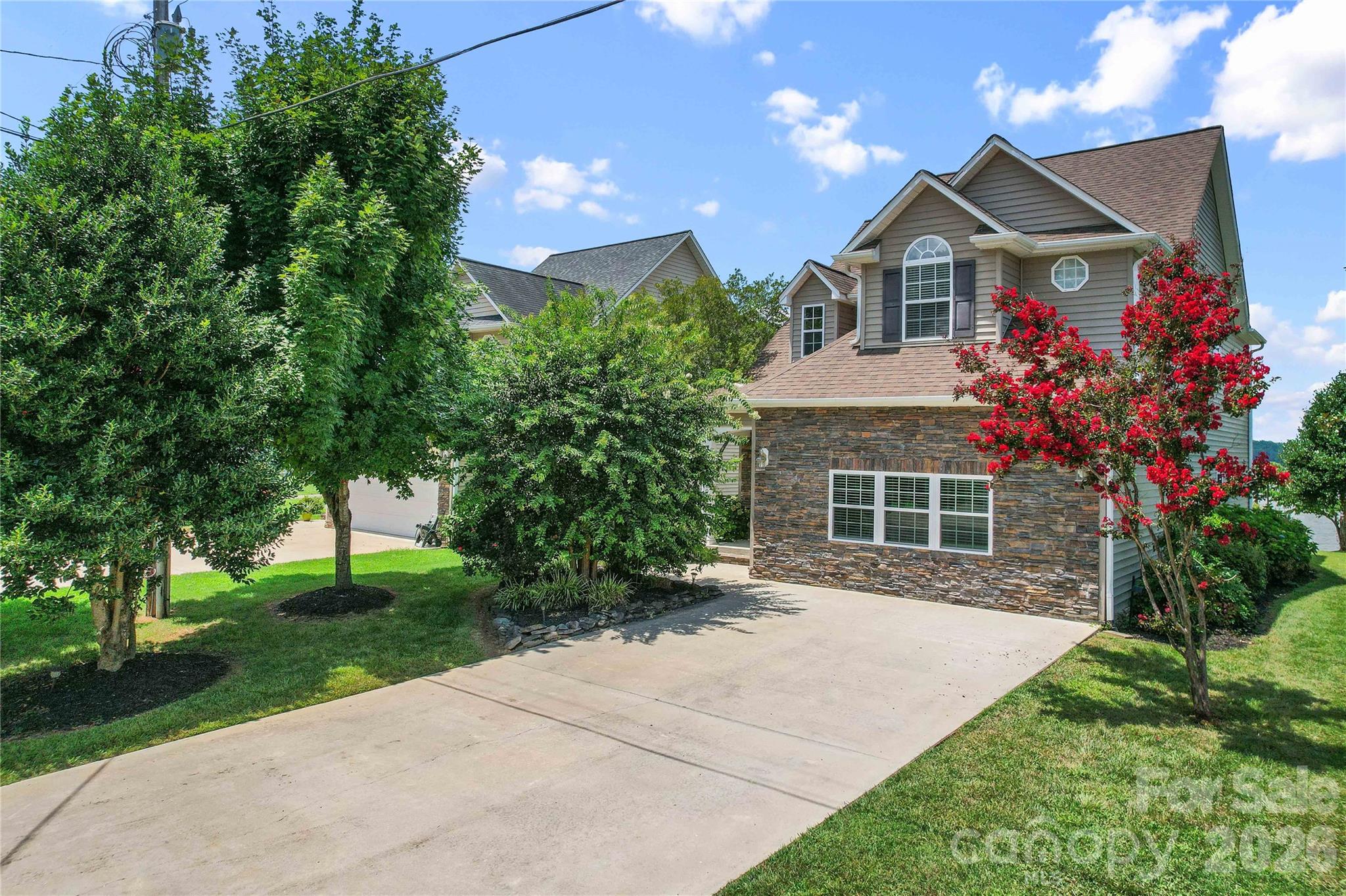 1180 Riverview Road Extension