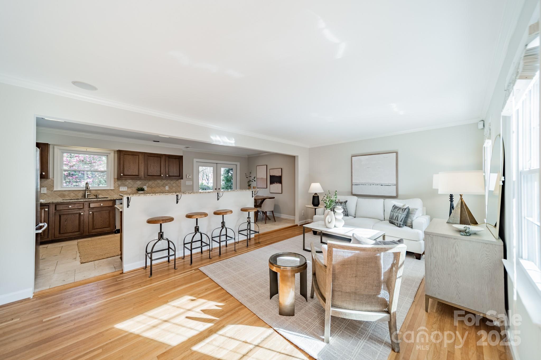 3221 Northampton Drive