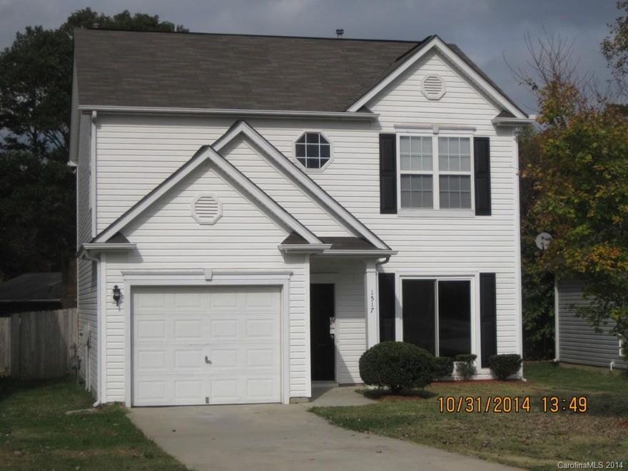 Awesome 4 bedroom home in Oakdale Village! Fully equipped kitchen w/ work island & breakfast area. Spacious living room & dining room. Master suite w/ walk-in closet, vaulted ceiling & full private bath w/ dual sink vanity & garden tub.  3 additional bedrooms w/ ample closet space.