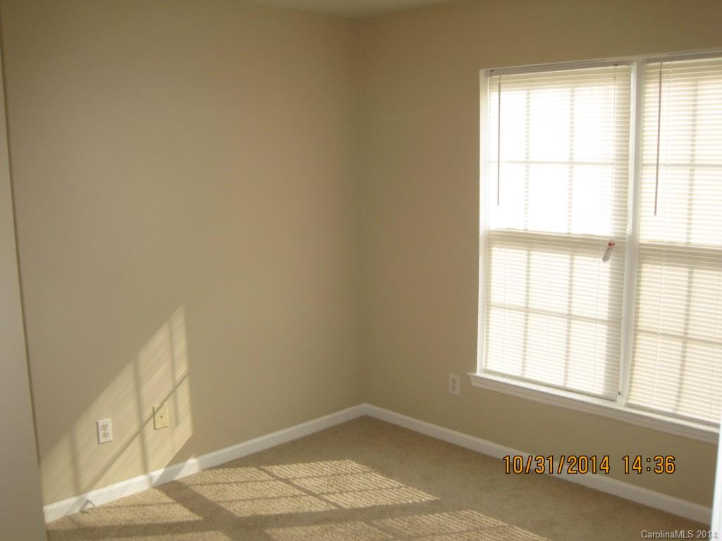 Oakdale Village - Residential Lease