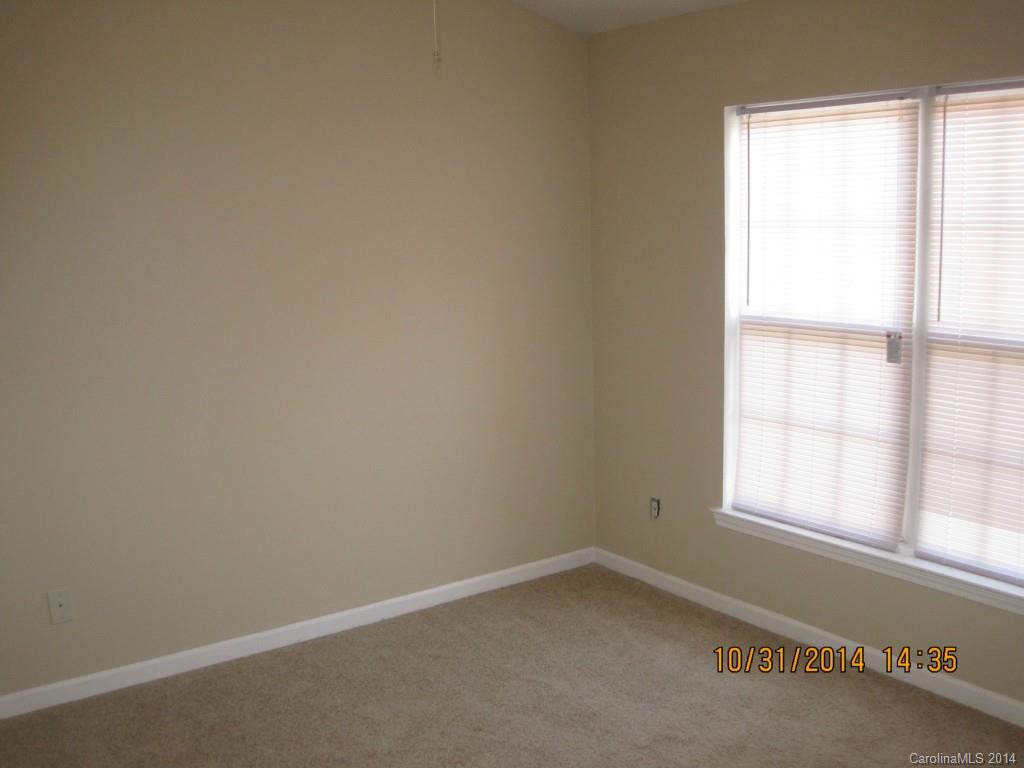 Oakdale Village - Residential Lease