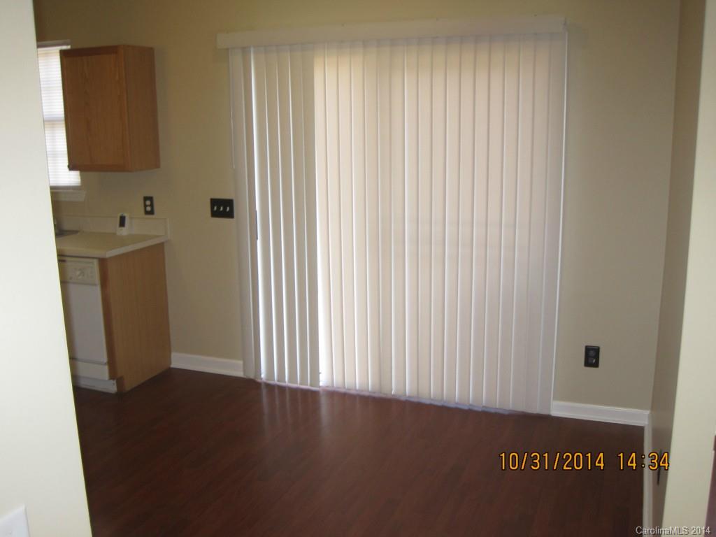 Oakdale Village - Residential Lease