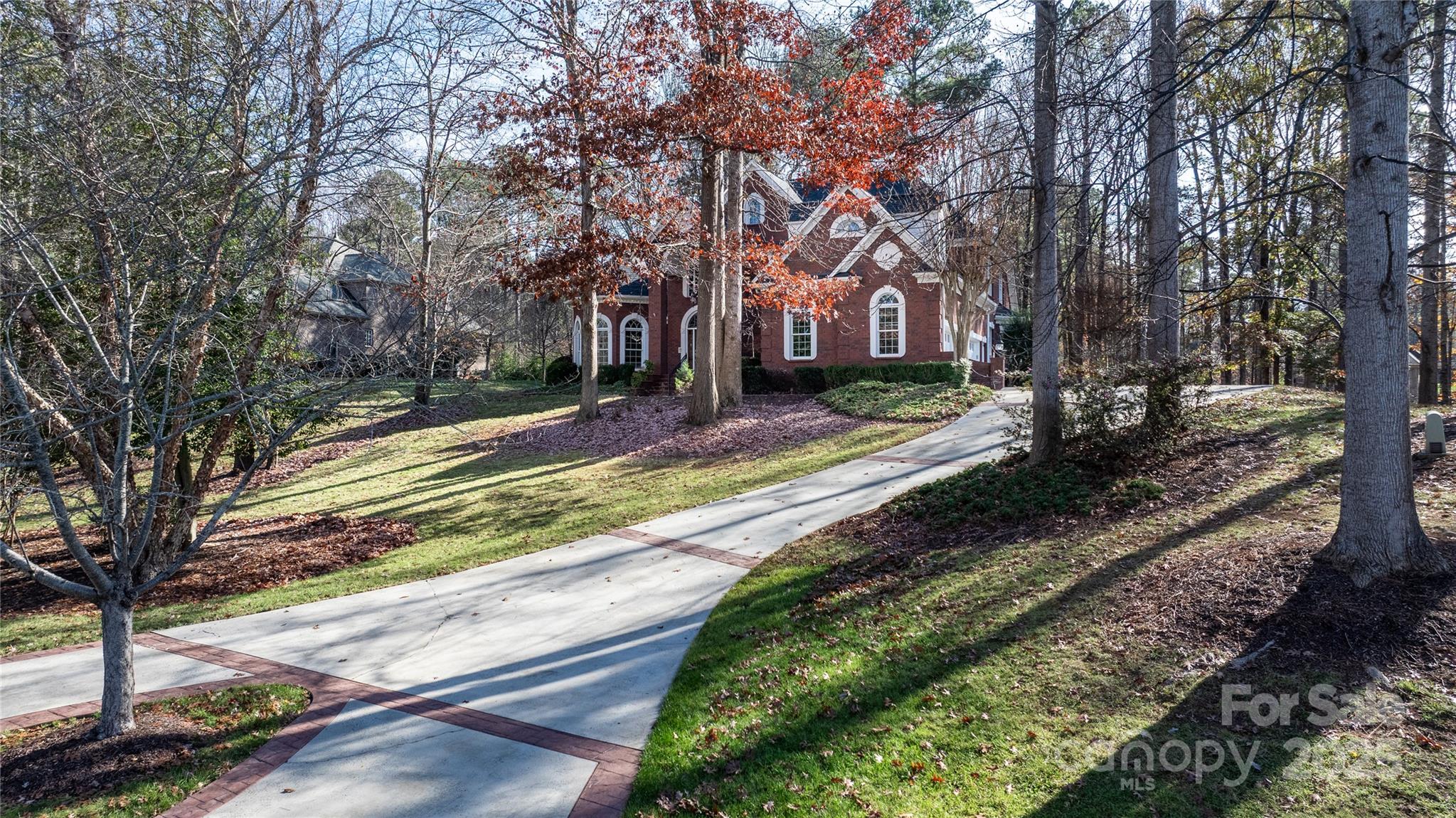 9133 Shorewood Place