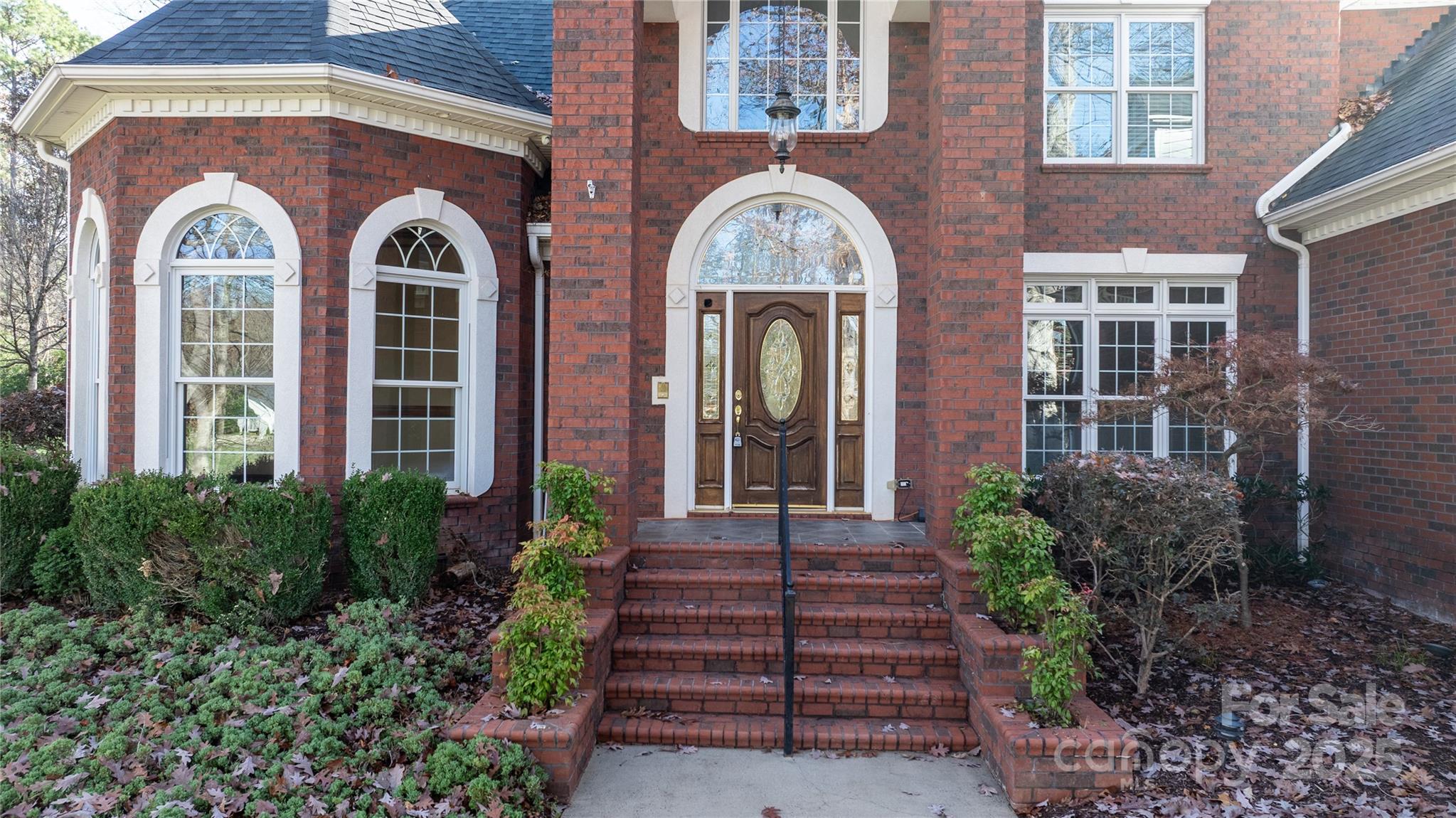 9133 Shorewood Place