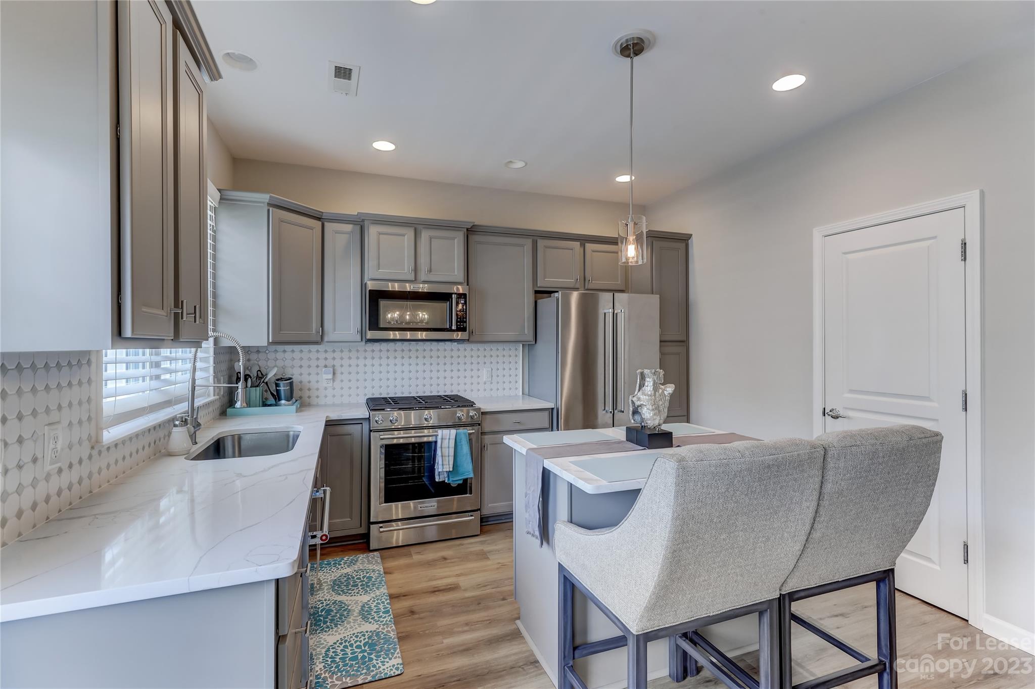 Baxter Village - Residential Lease