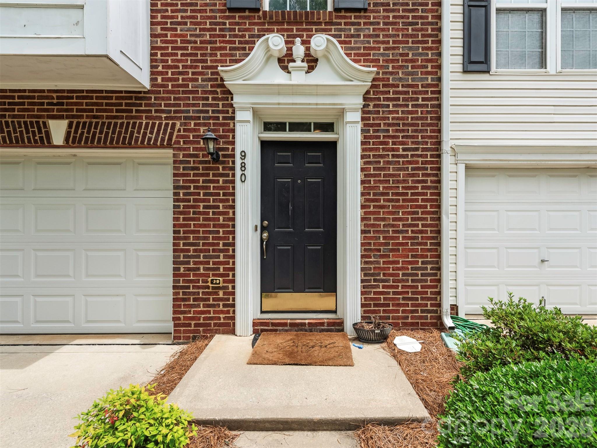 980 Tiger Lane