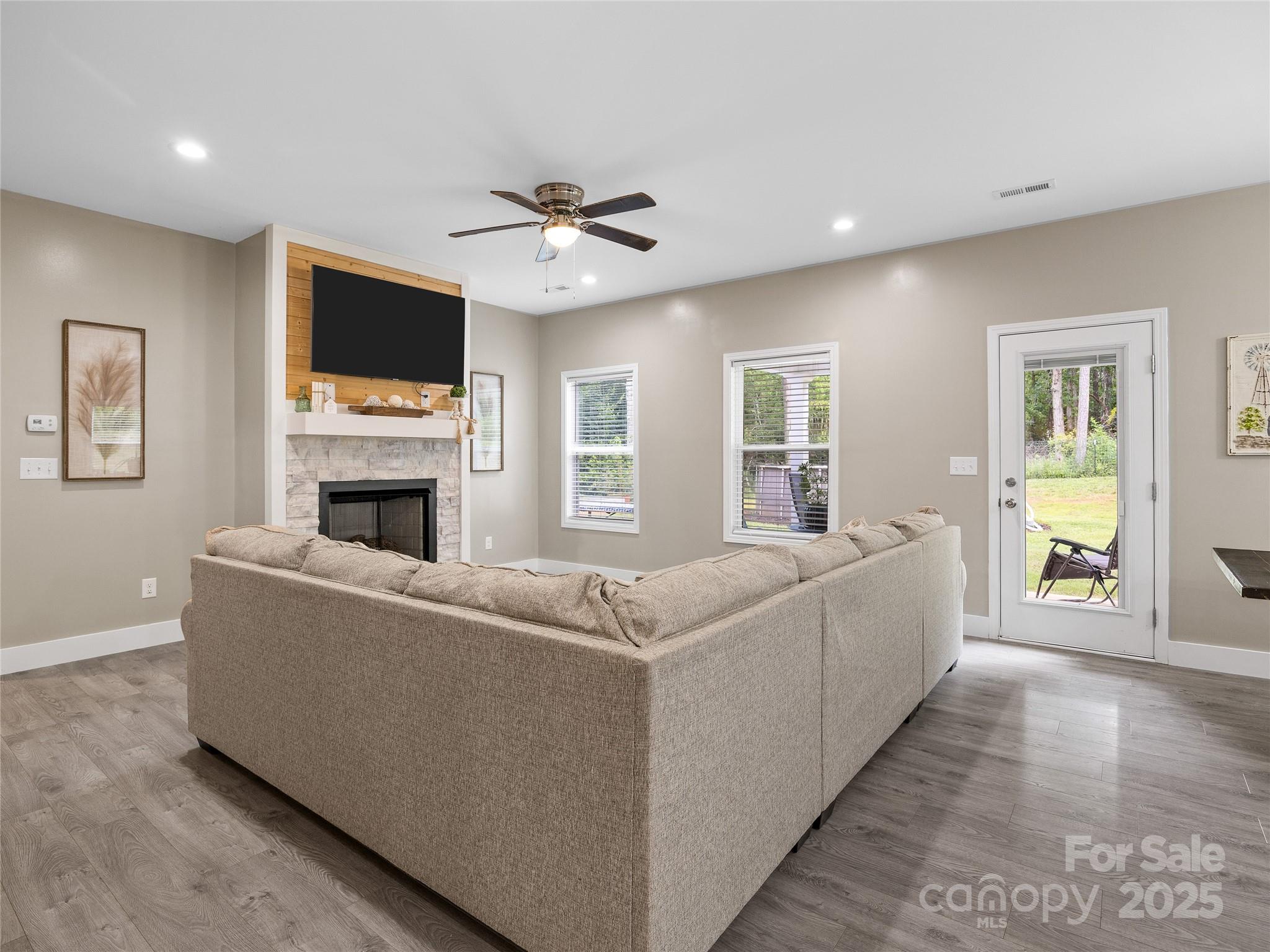 226 Oak Brook Lane 21