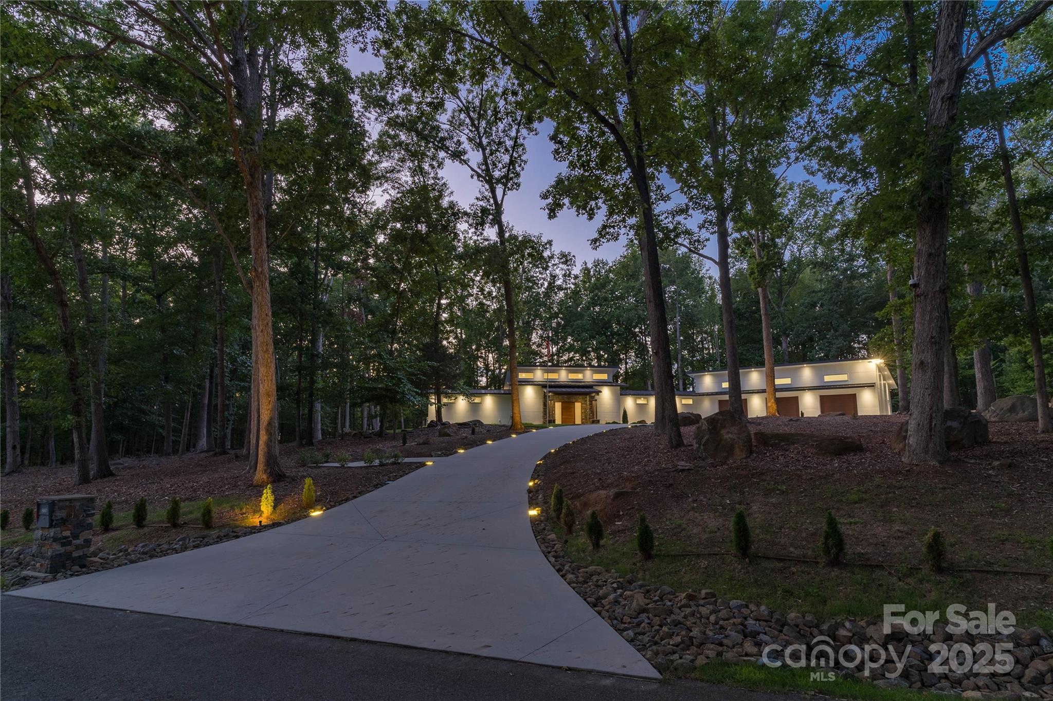 2725 Monarch Drive