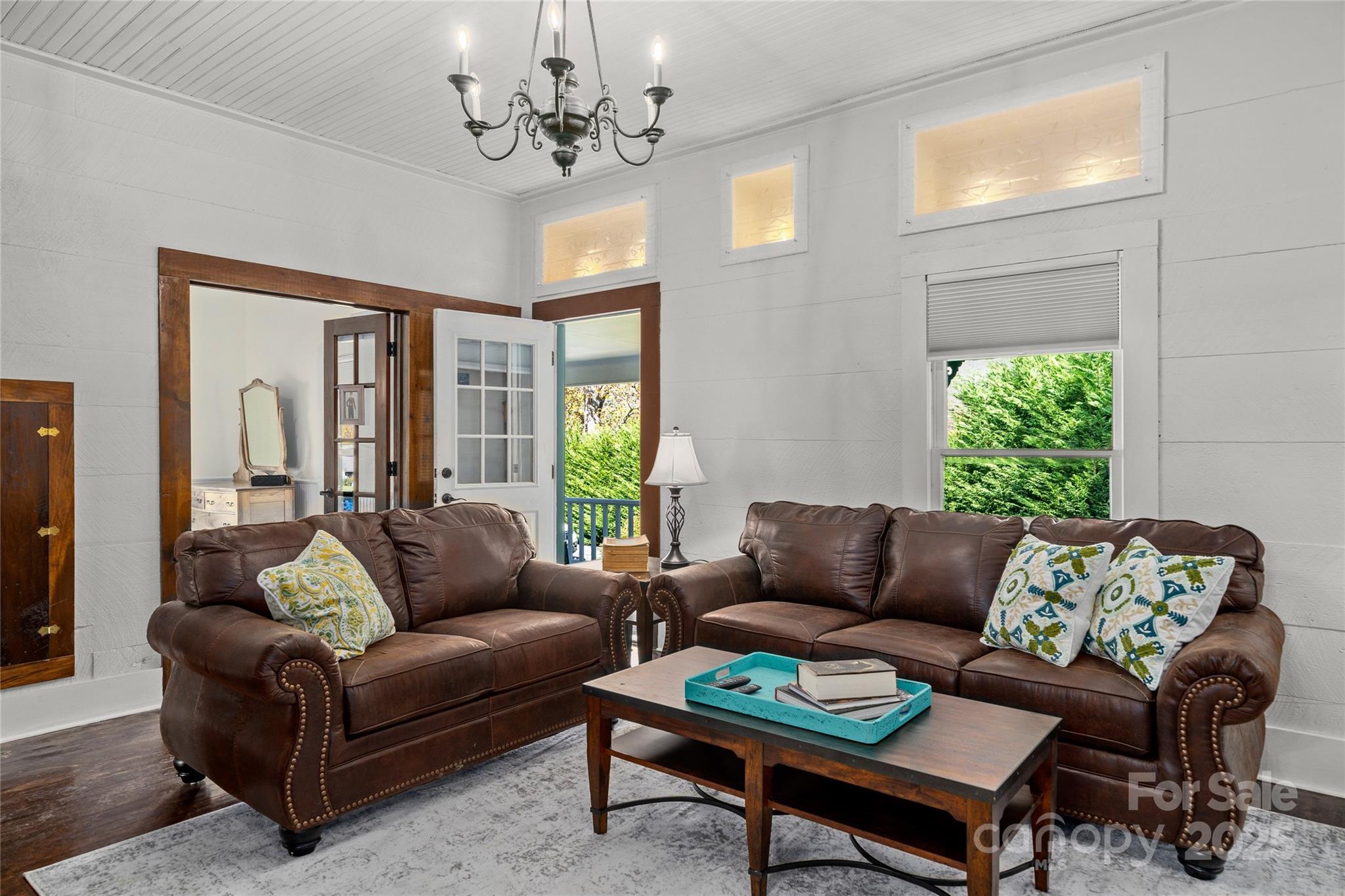 125 Timberline Drive